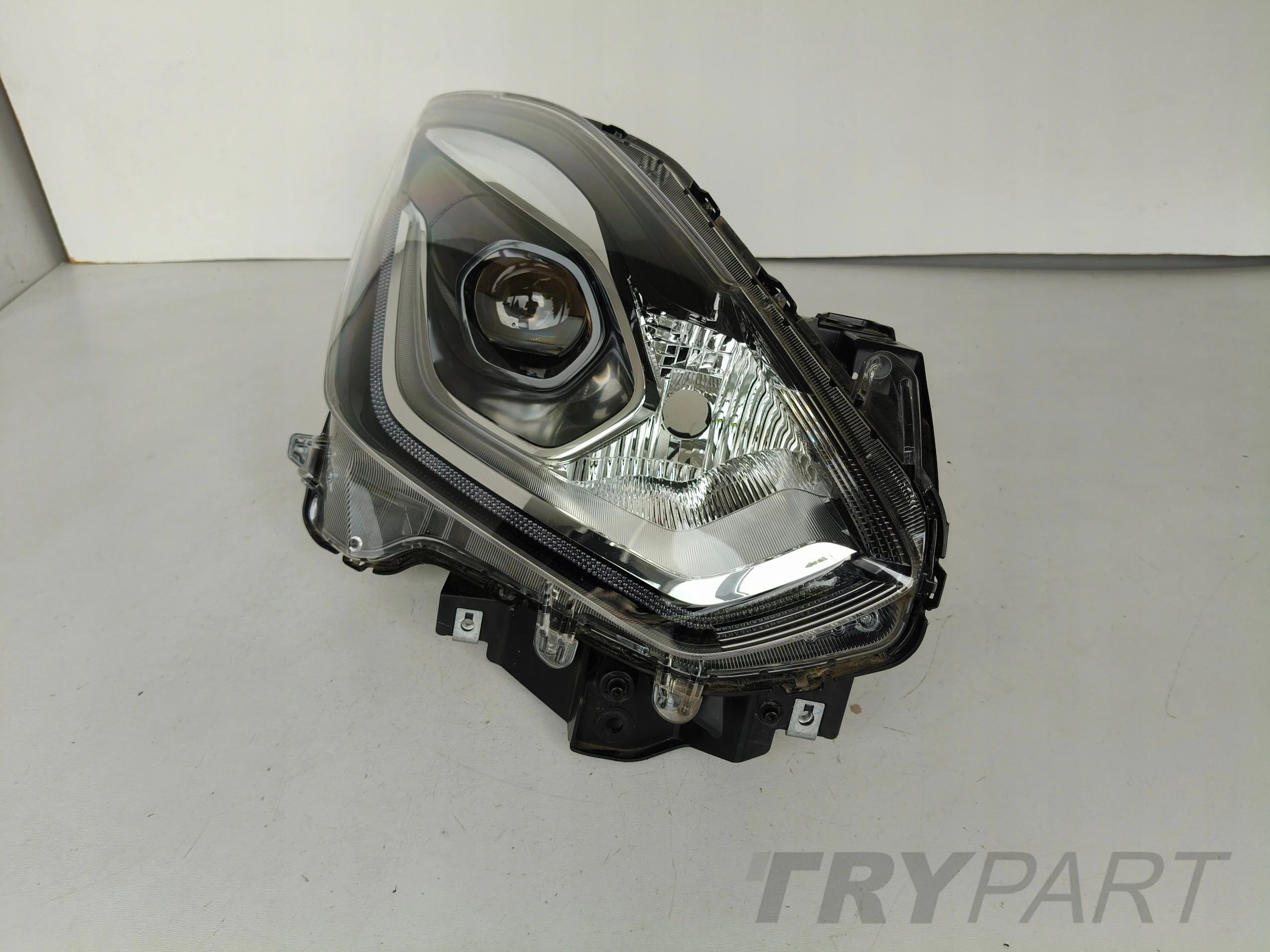 RIGHT HEADLIGHT LAMP SUZUKI SWIFT MK8 17- FULL LED
