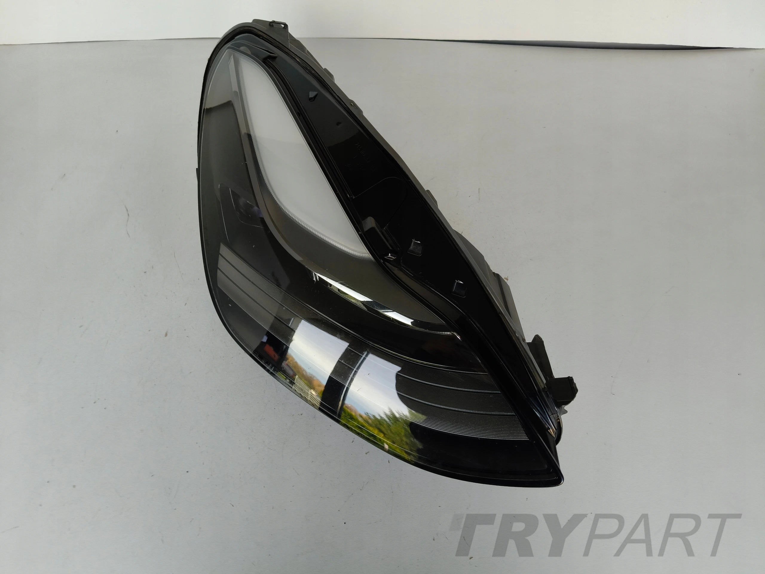 RIGHT HEADLIGHT LAMP TESLA MODEL 3 Y 20- LIFT FULL LED