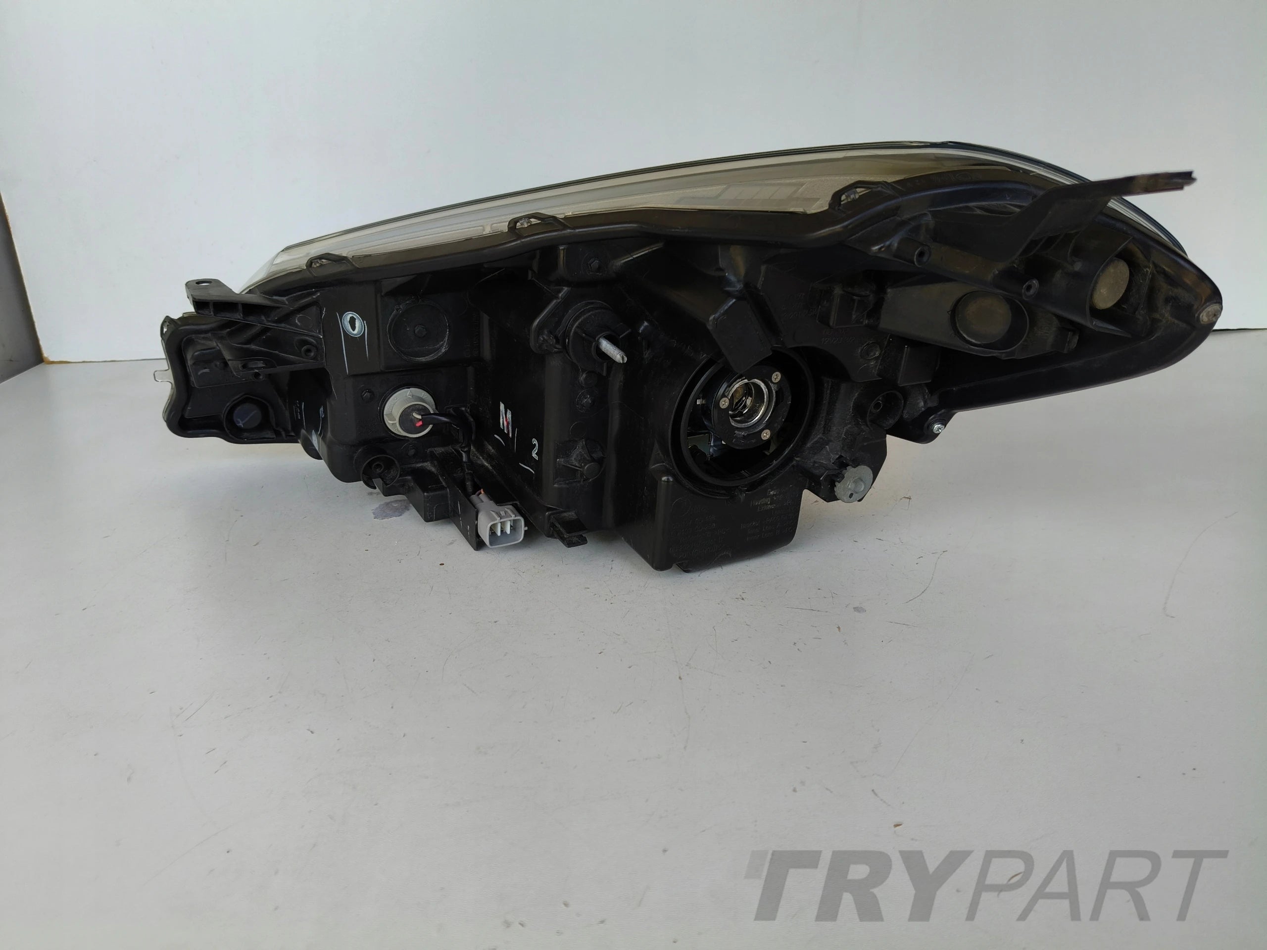 RIGHT HEADLIGHT LAMP TOYOTA YARIS III 17- FACELIFT LED