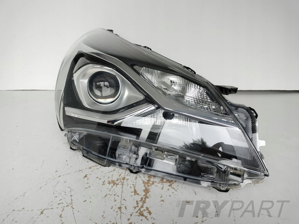 RIGHT HEADLIGHT LAMP TOYOTA YARIS III 17- FACELIFT