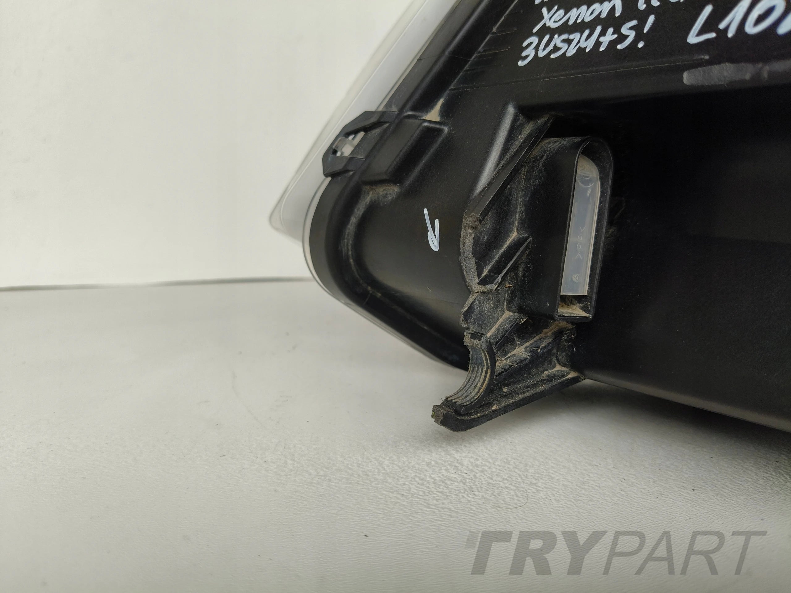 RIGHT HEADLIGHT LAMP VW AMAROK 2H 2H0 16- LIFT XENON LED