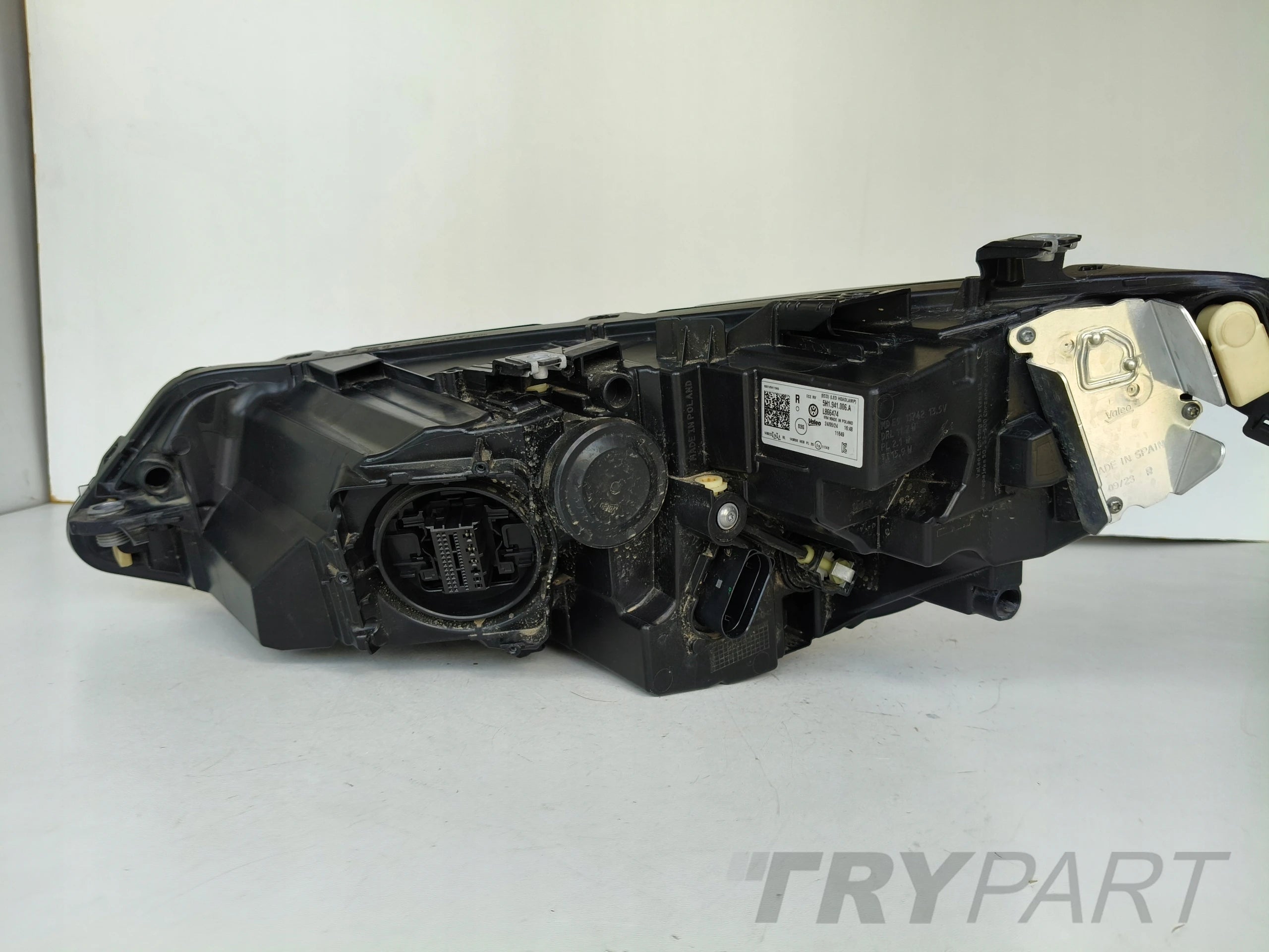 RIGHT HEADLIGHT LAMP VW GOLF VIII 8 5H 5H0 23- LIFT LED