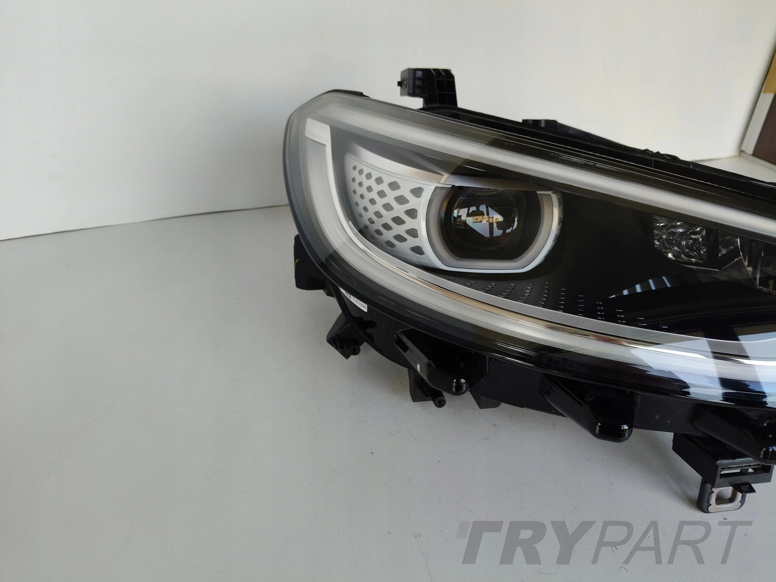 RIGHT HEADLIGHT LAMP VW ID3 21- 10A FULL LED