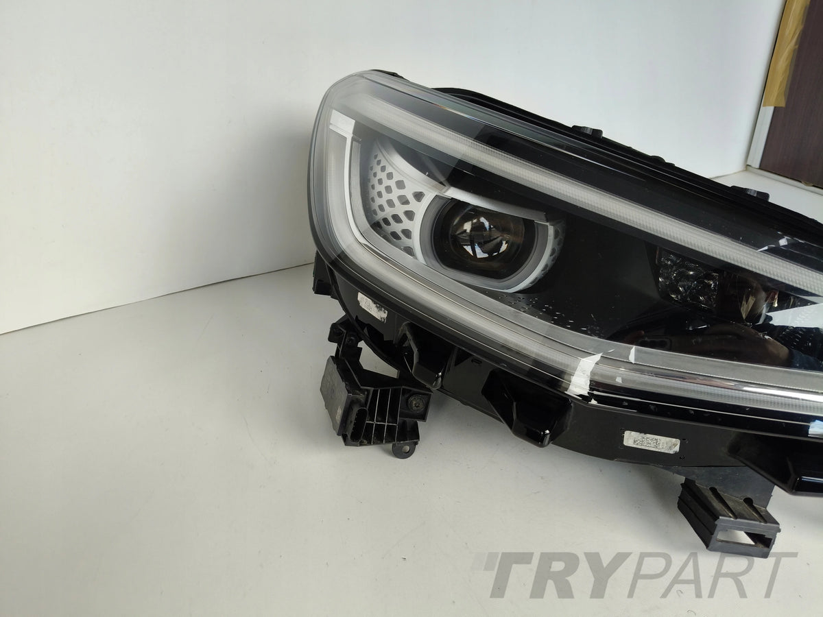 RIGHT HEADLIGHT LAMP VW ID4 11A 21- FULL LED