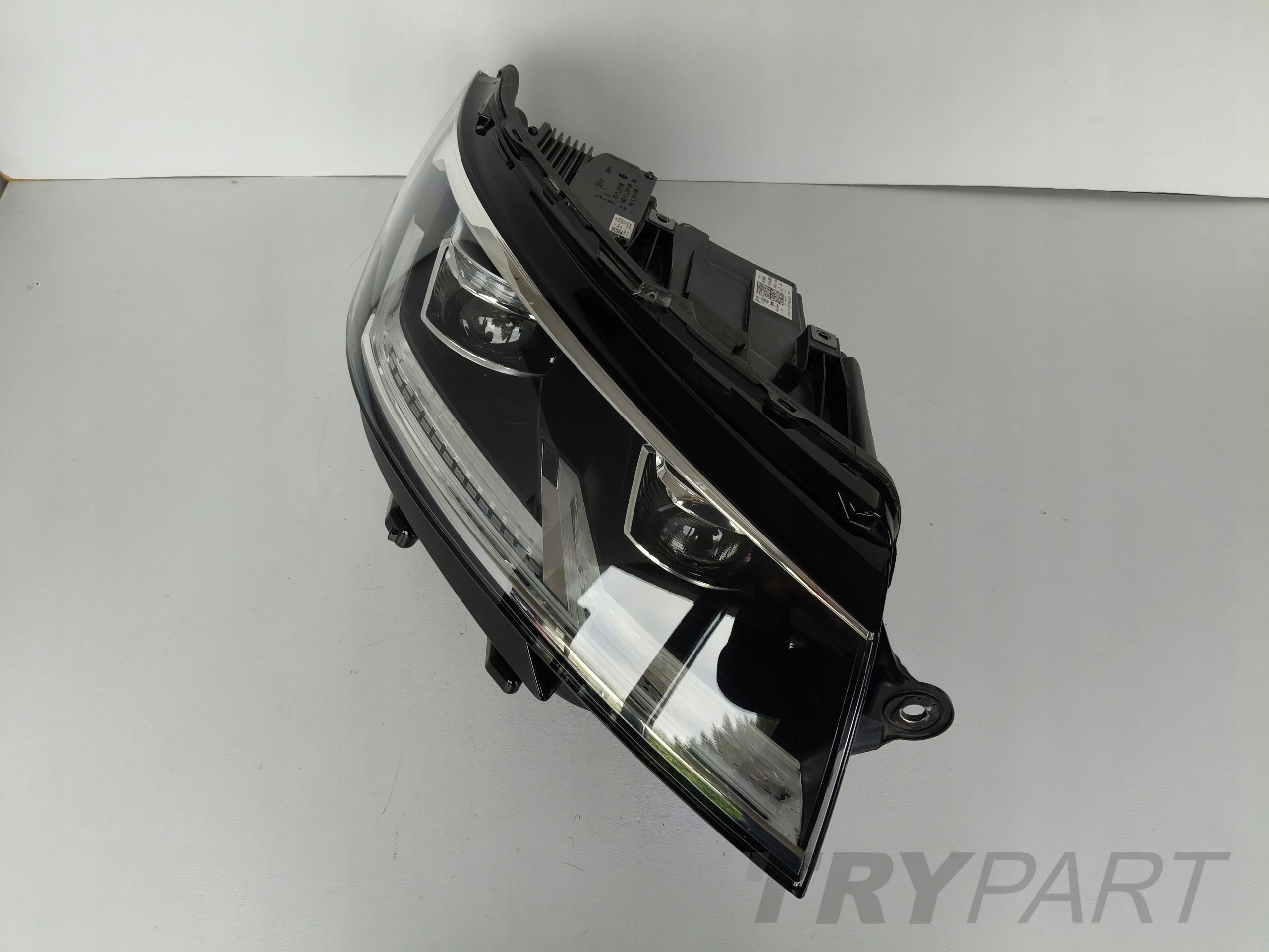 RIGHT HEADLIGHT LAMP VW T6 T6.1 7L 7LA 19- LIFT FULL LED