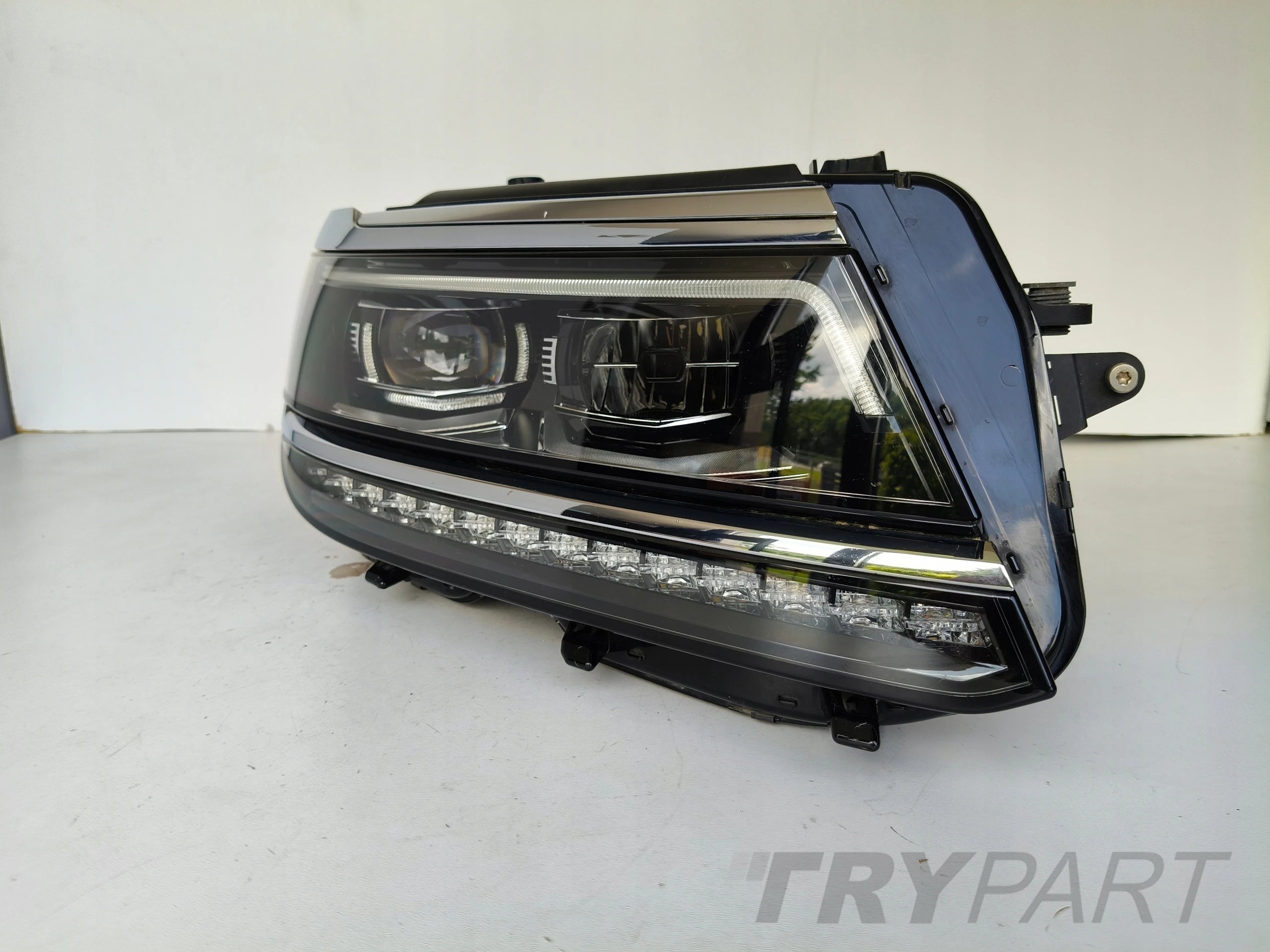 RIGHT HEADLIGHT LAMP VW TIGUAN 5NA 16- FULL LED