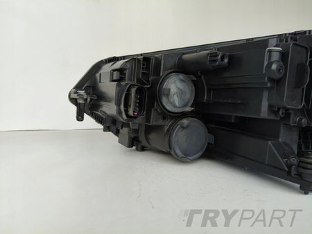 RIGHT HEADLIGHT LAMP VW TOURAN 5TA 16-