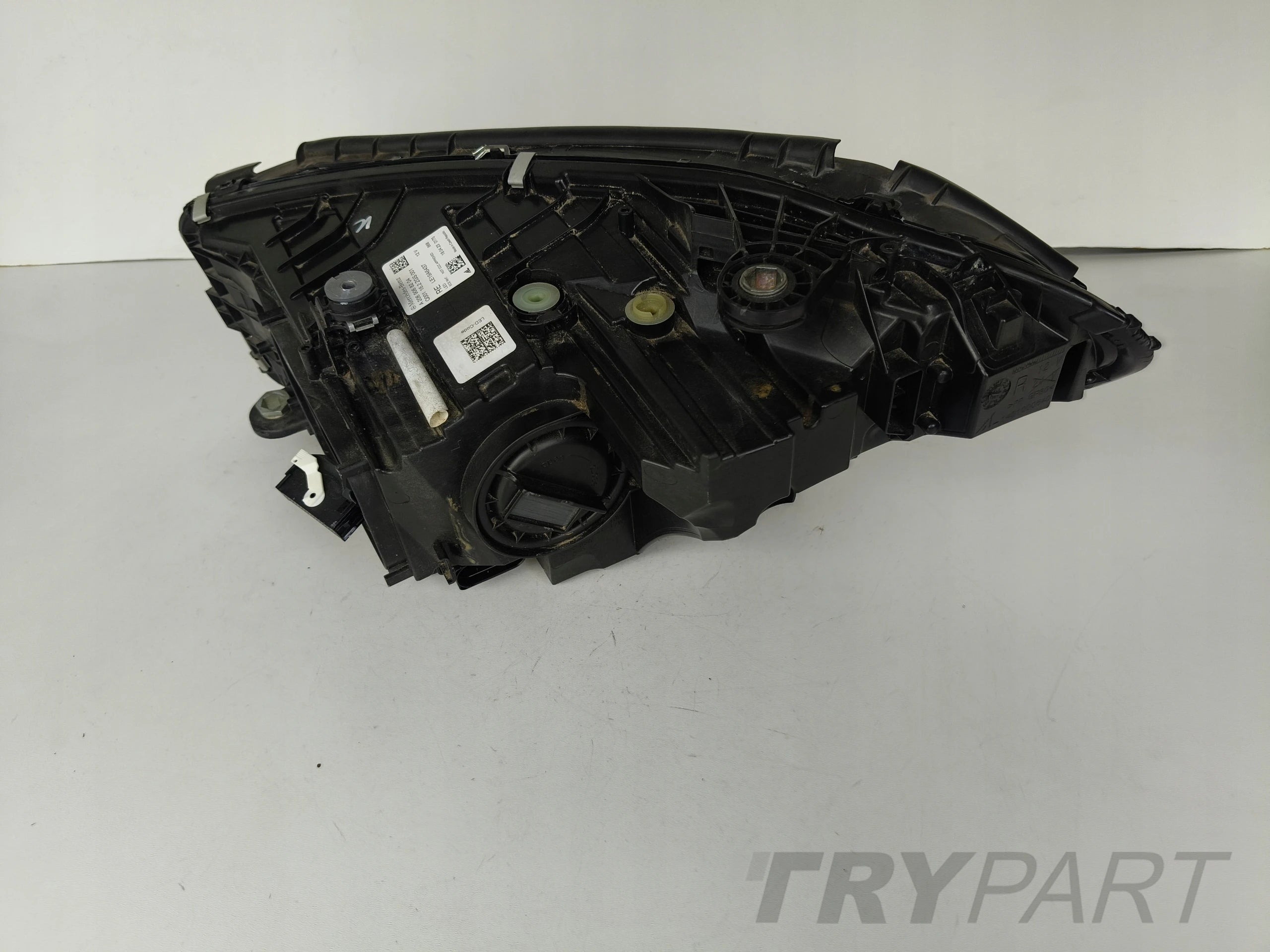RIGHT HEADLIGHT MERCEDES C-CLASS W206 21- FULL LED HP