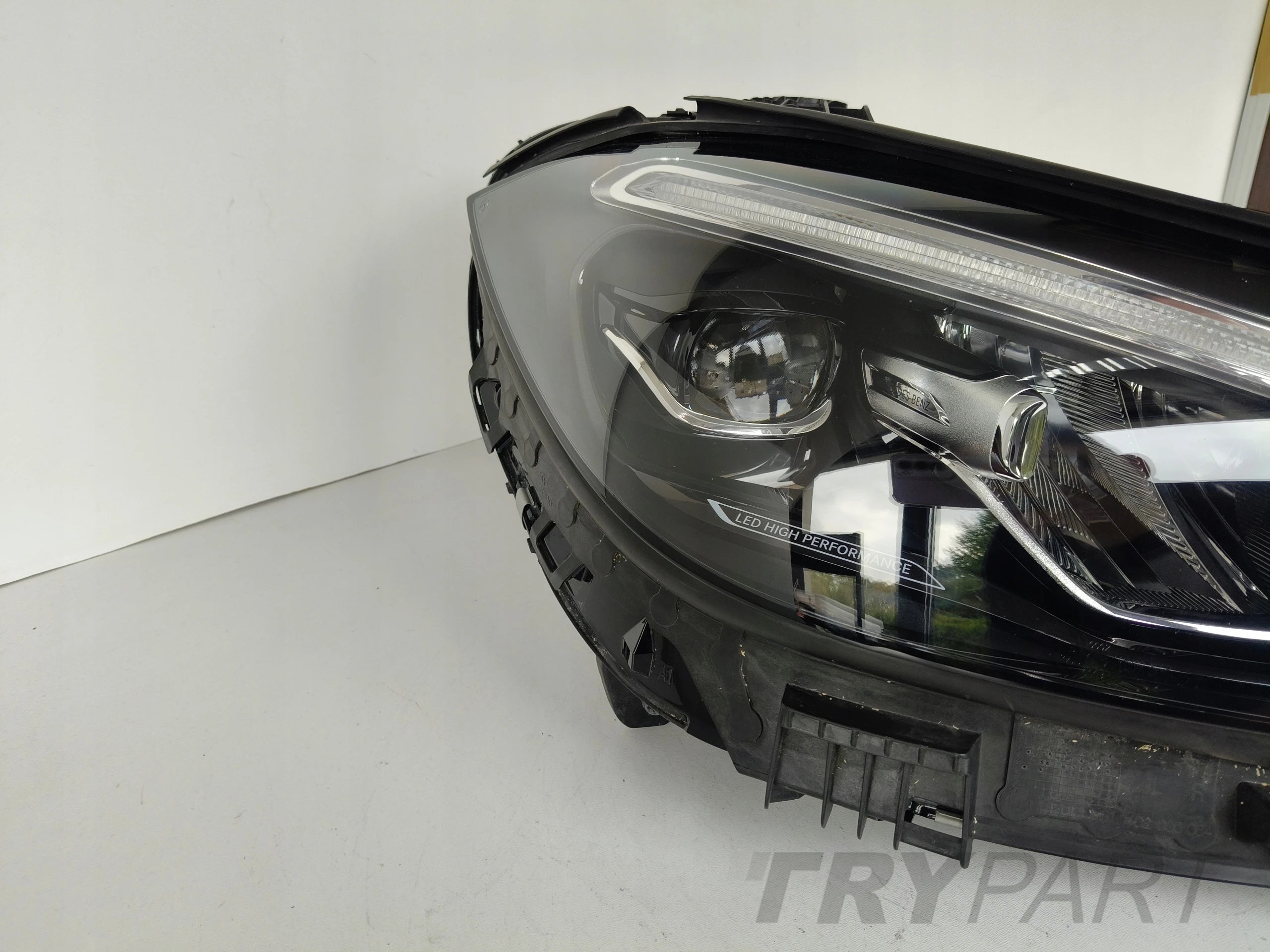RIGHT HEADLIGHT MERCEDES C-CLASS W206 21- FULL LED HP