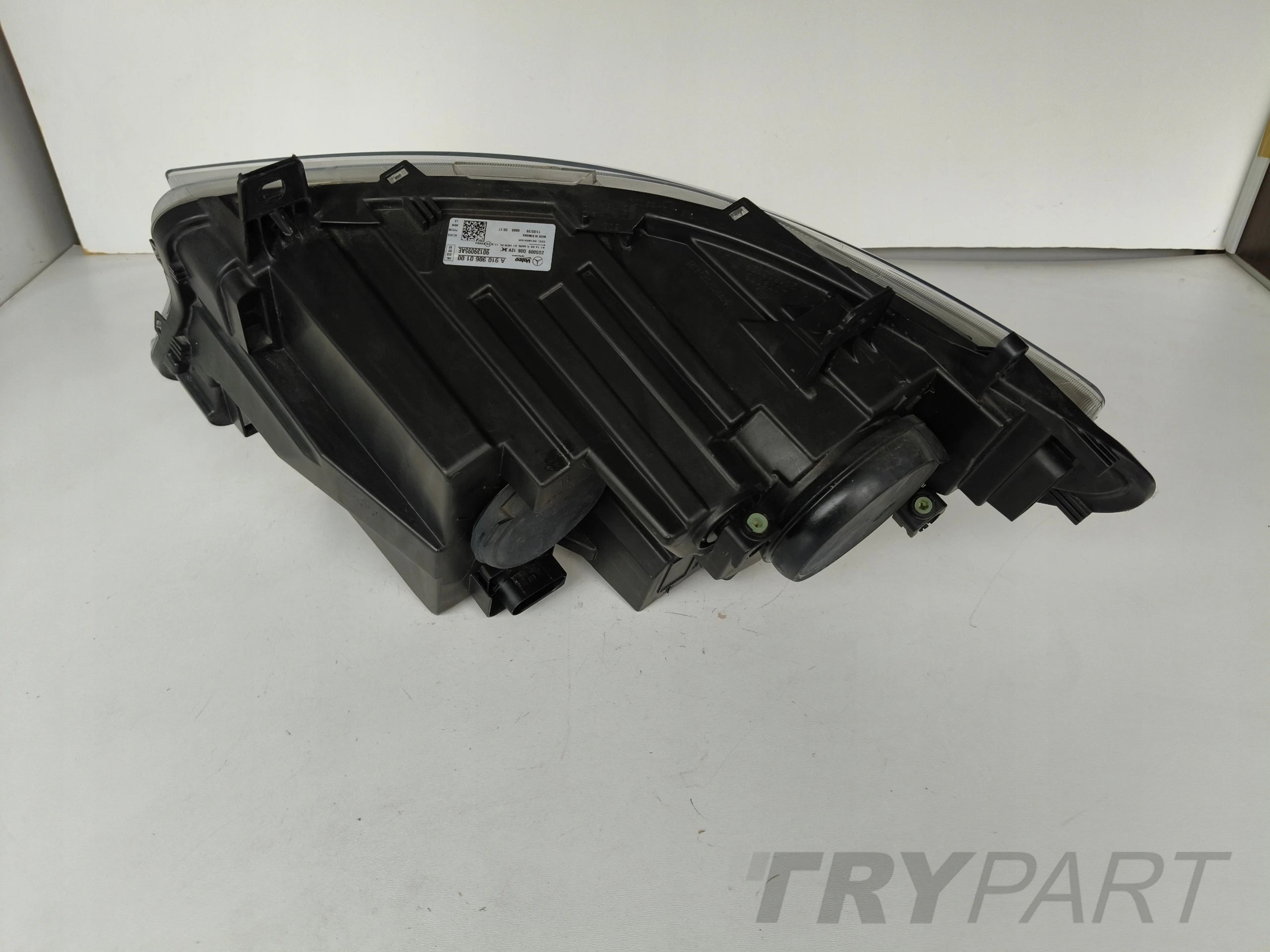 RIGHT HEADLIGHT MERCEDES SPRINTER W910 18-