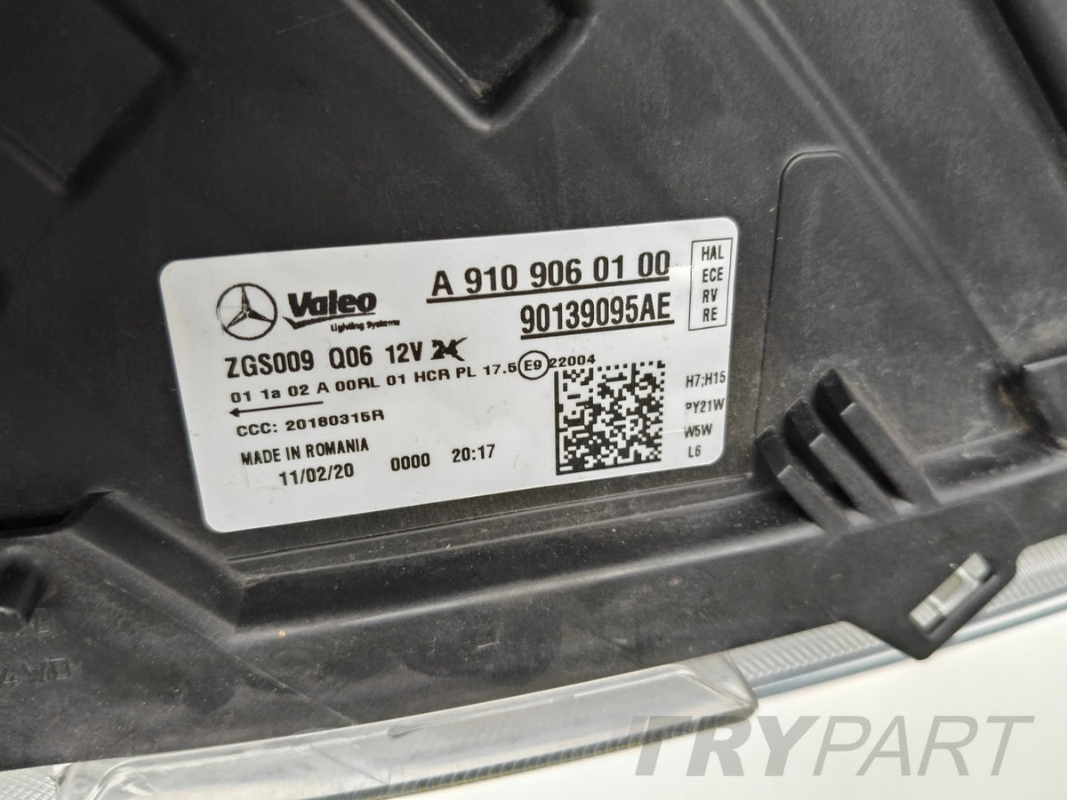 RIGHT HEADLIGHT MERCEDES SPRINTER W910 18-