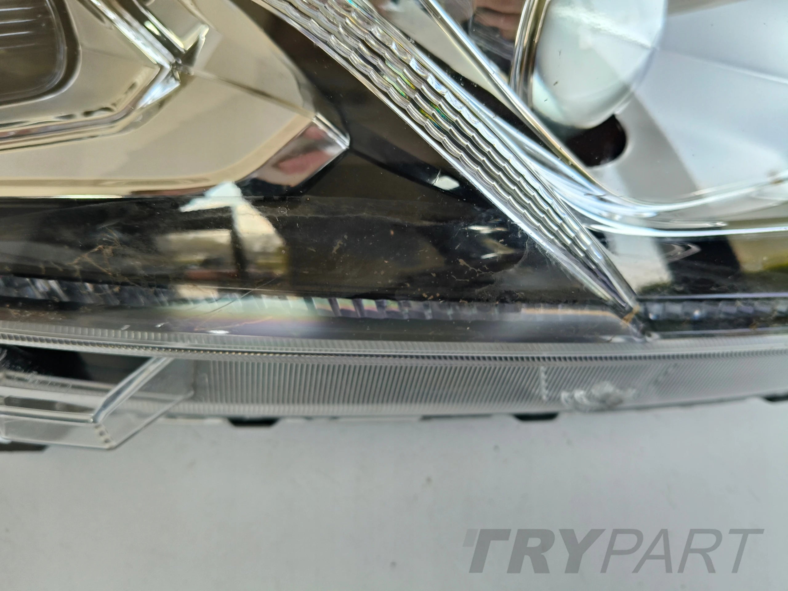 RIGHT HEADLIGHT MITSUBISHI ECLIPSE CROSS 17- LED