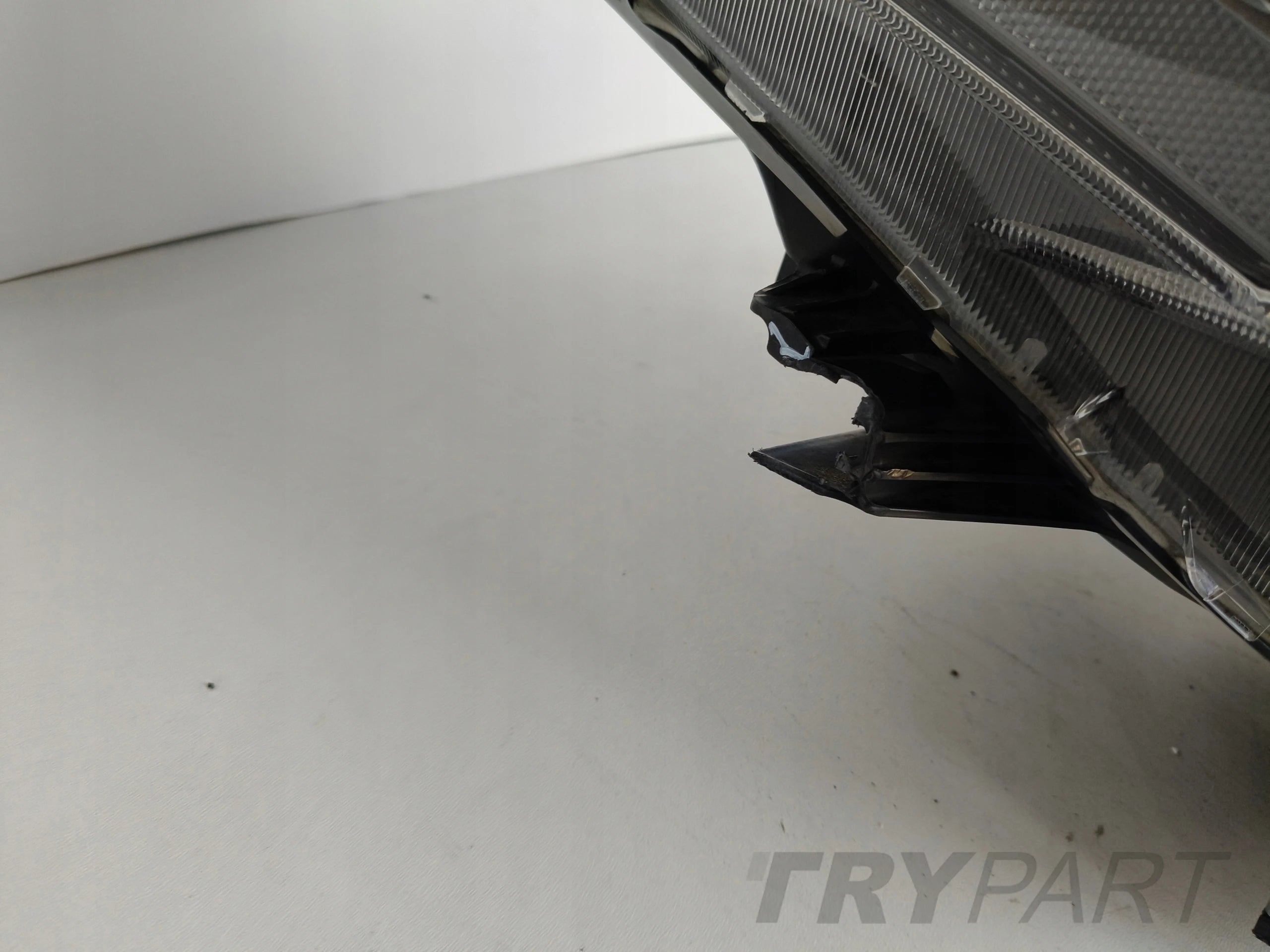 RIGHT HEADLIGHT MITSUBISHI ECLIPSE CROSS 17- LED