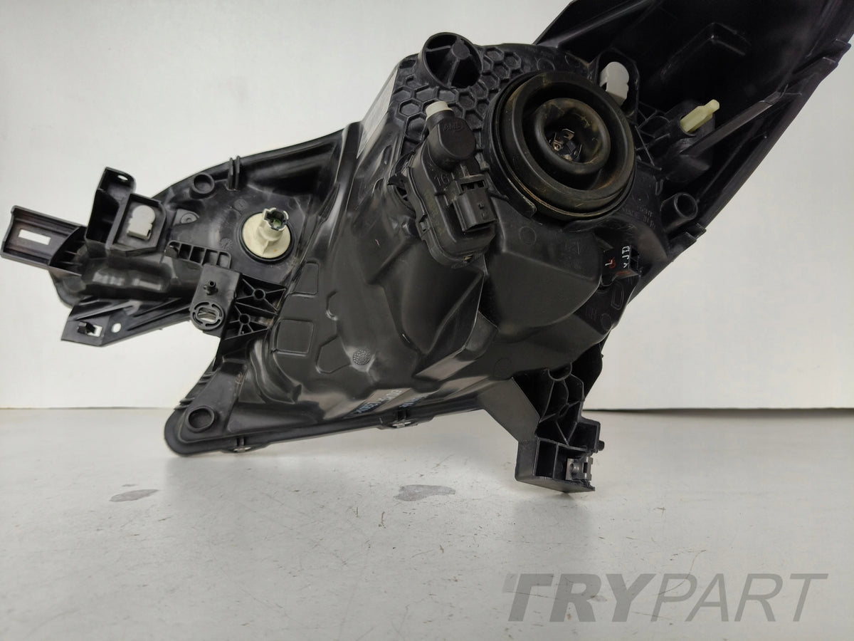 RIGHT HEADLIGHT NISSAN NOTE E12 13-