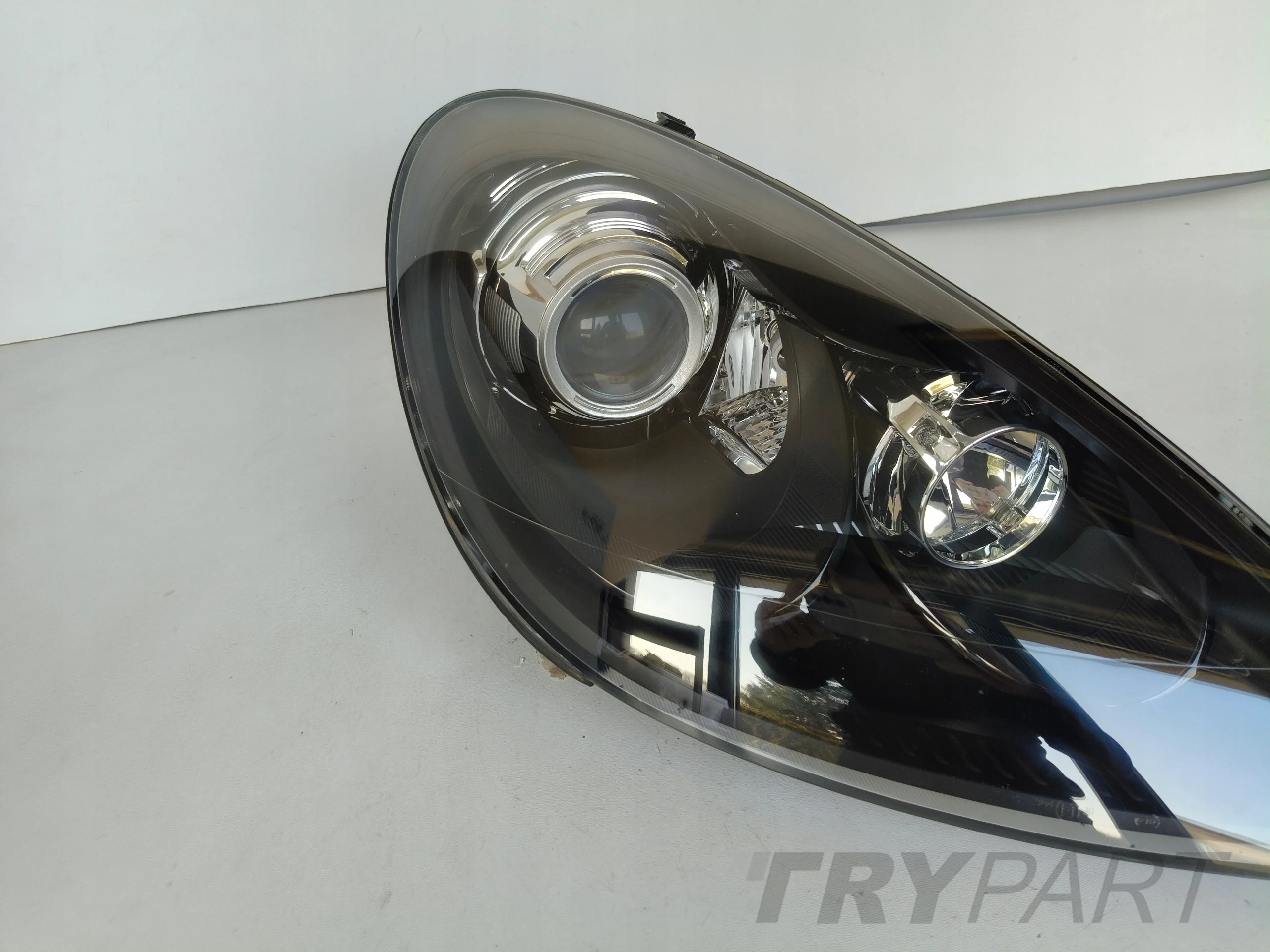 RIGHT HEADLIGHT PORSCHE CAYENNE GTS 7P5 10-14 XENON LED ADAPTIVE