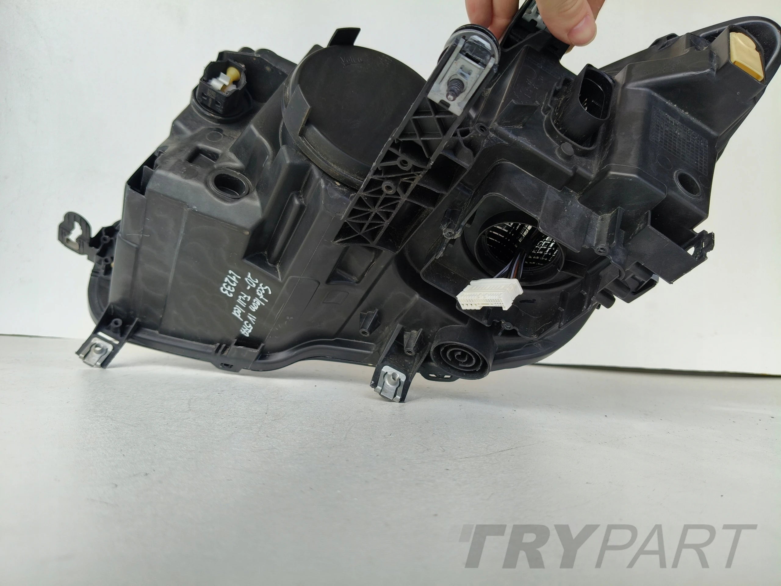 RIGHT HEADLIGHT SEAT LEON IV 4 5FA 20- FULL LED