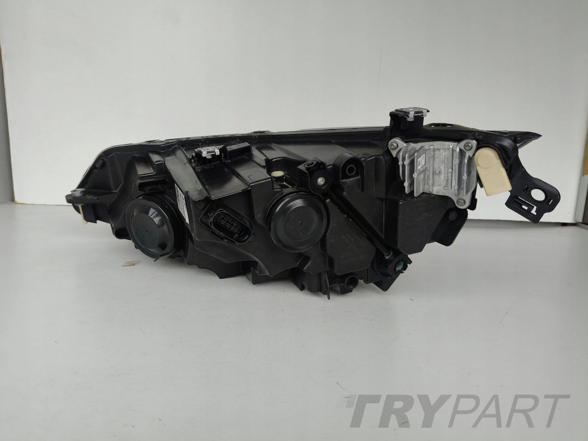 RIGHT HEADLIGHT VW GOLF VIII 8 5H 5H0 20- LED
