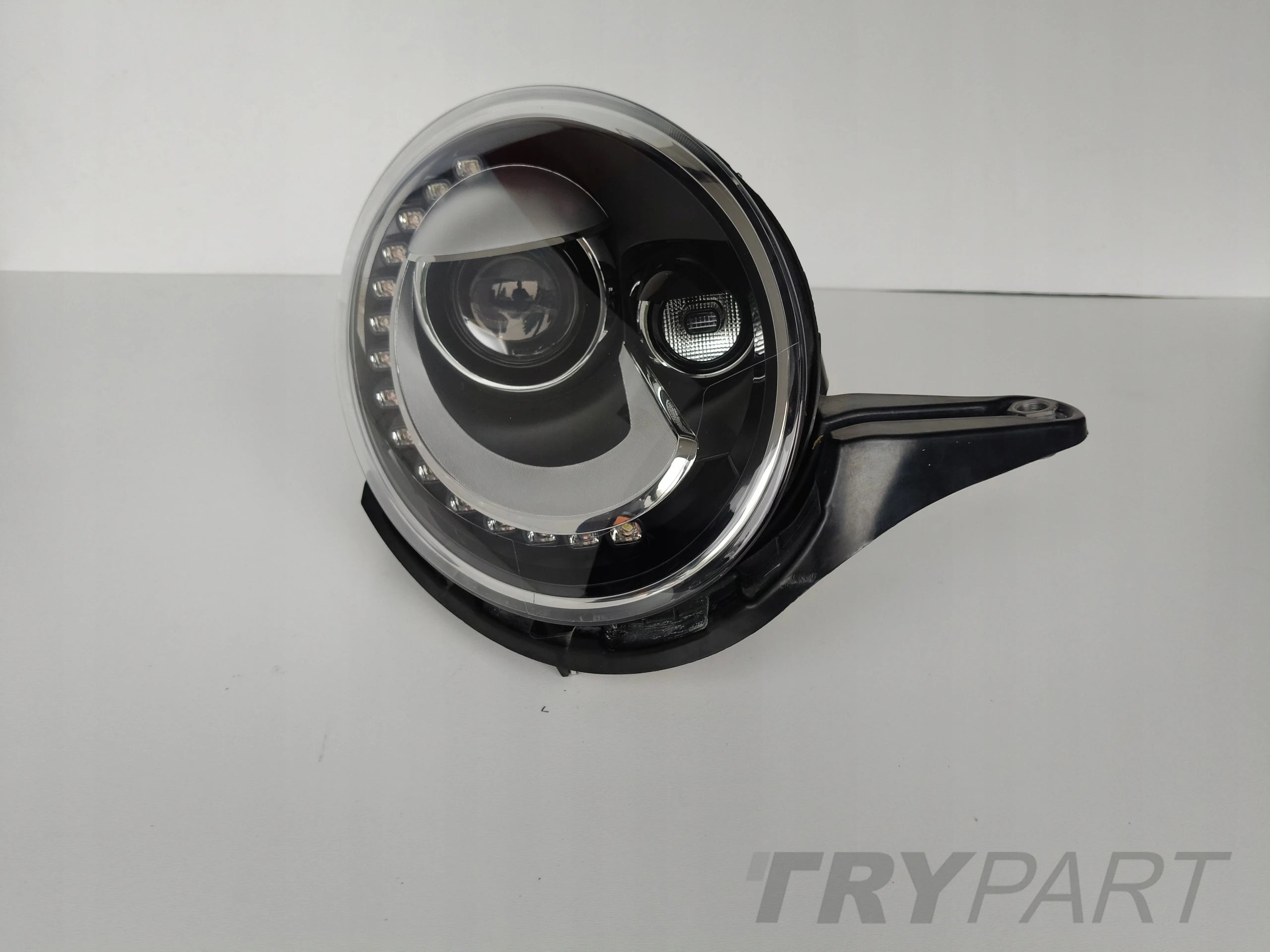 RIGHT HEADLIGHT VW NEW BEETLE 5C5 11- XENON LED