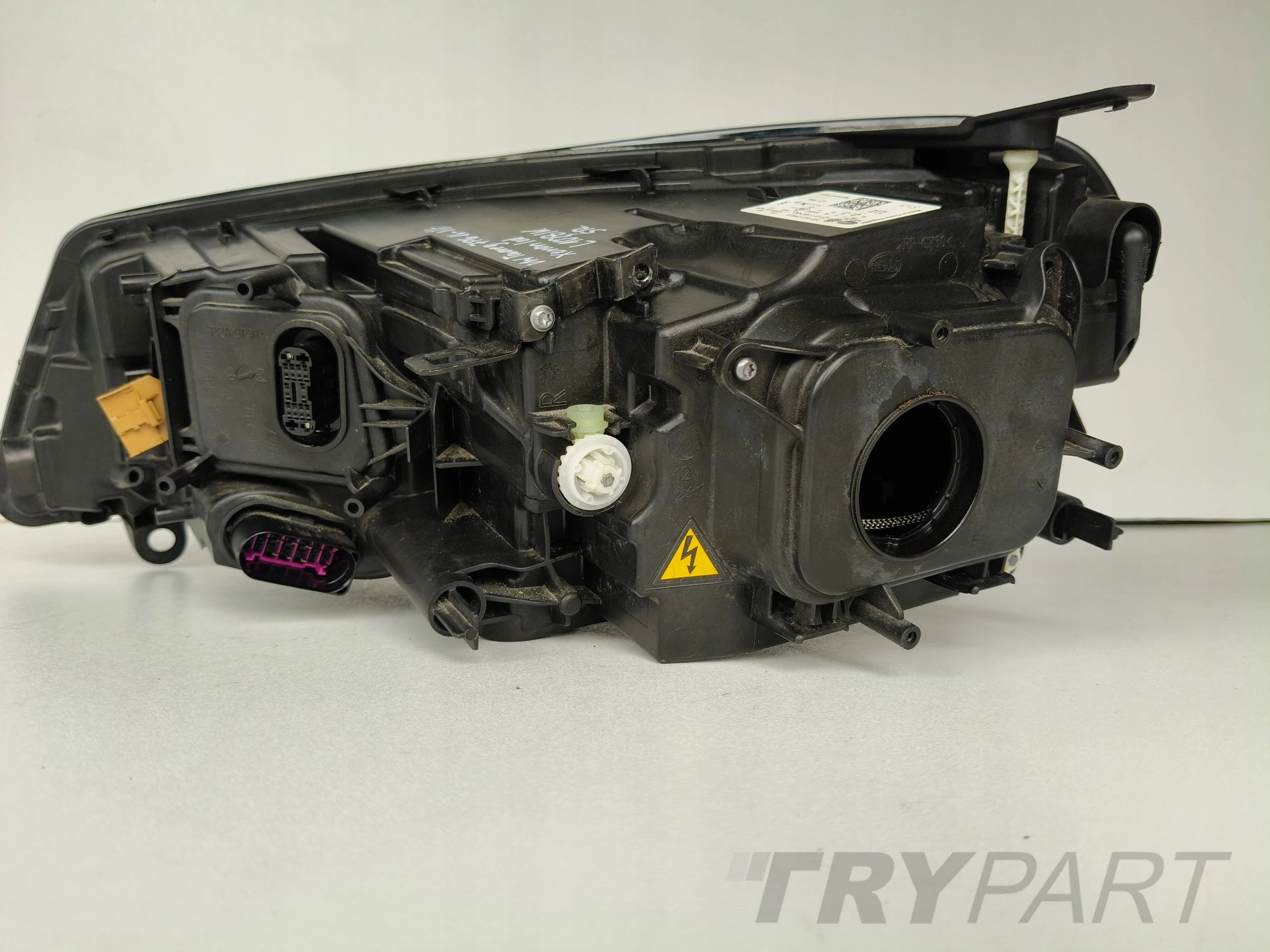 RIGHT HEADLIGHT VW TOUAREG 7P6 14- FACELIFT XENON LED ADAPTIVE