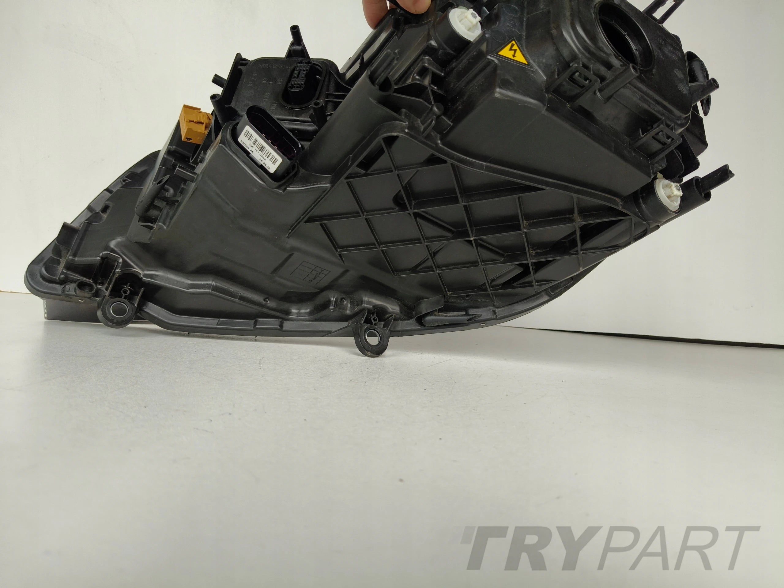 RIGHT HEADLIGHT VW TOUAREG 7P6 14- FACELIFT XENON LED ADAPTIVE