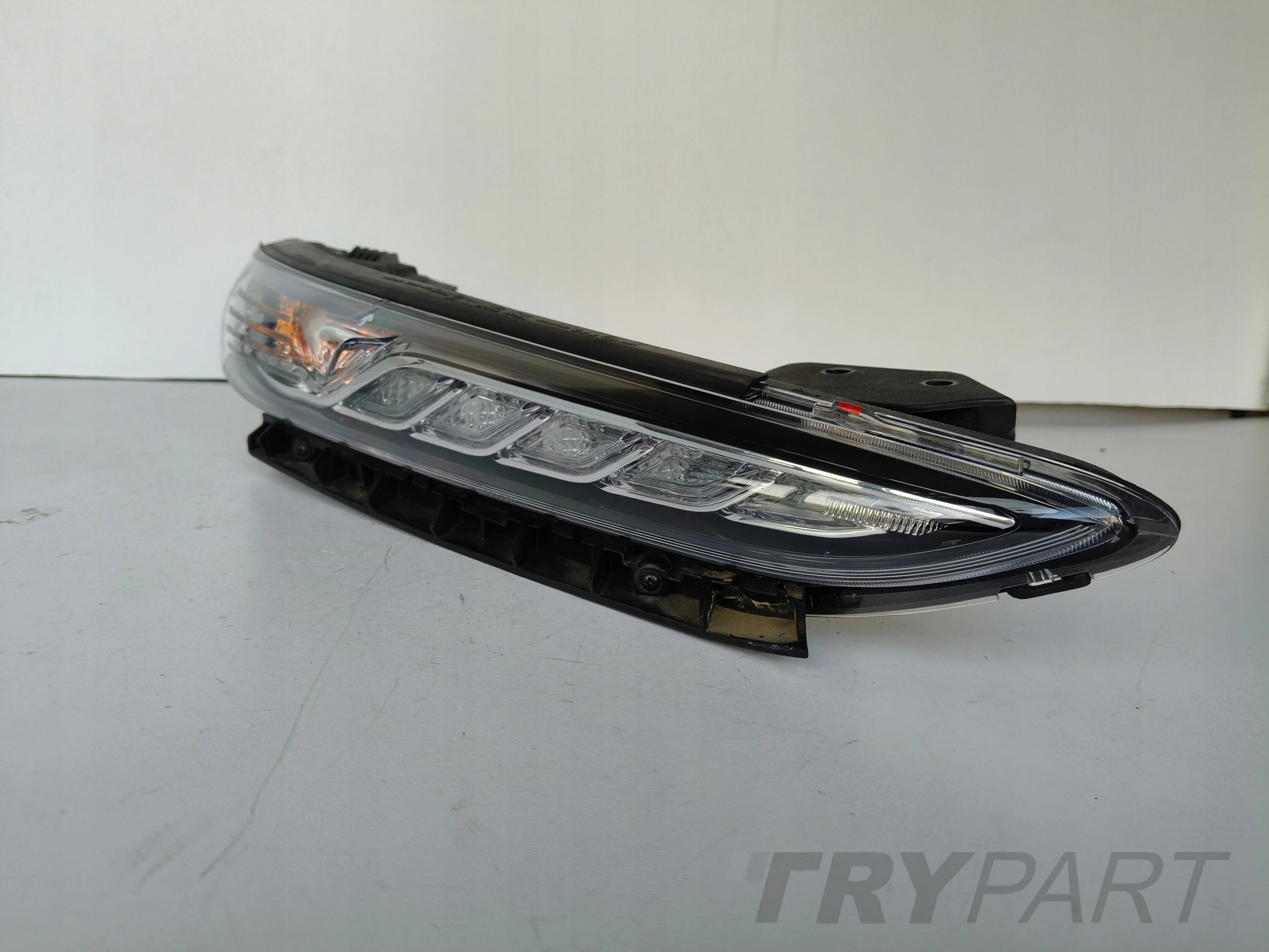 RIGHT LED DRL FOG LIGHT HYUNDAI KONA 17-