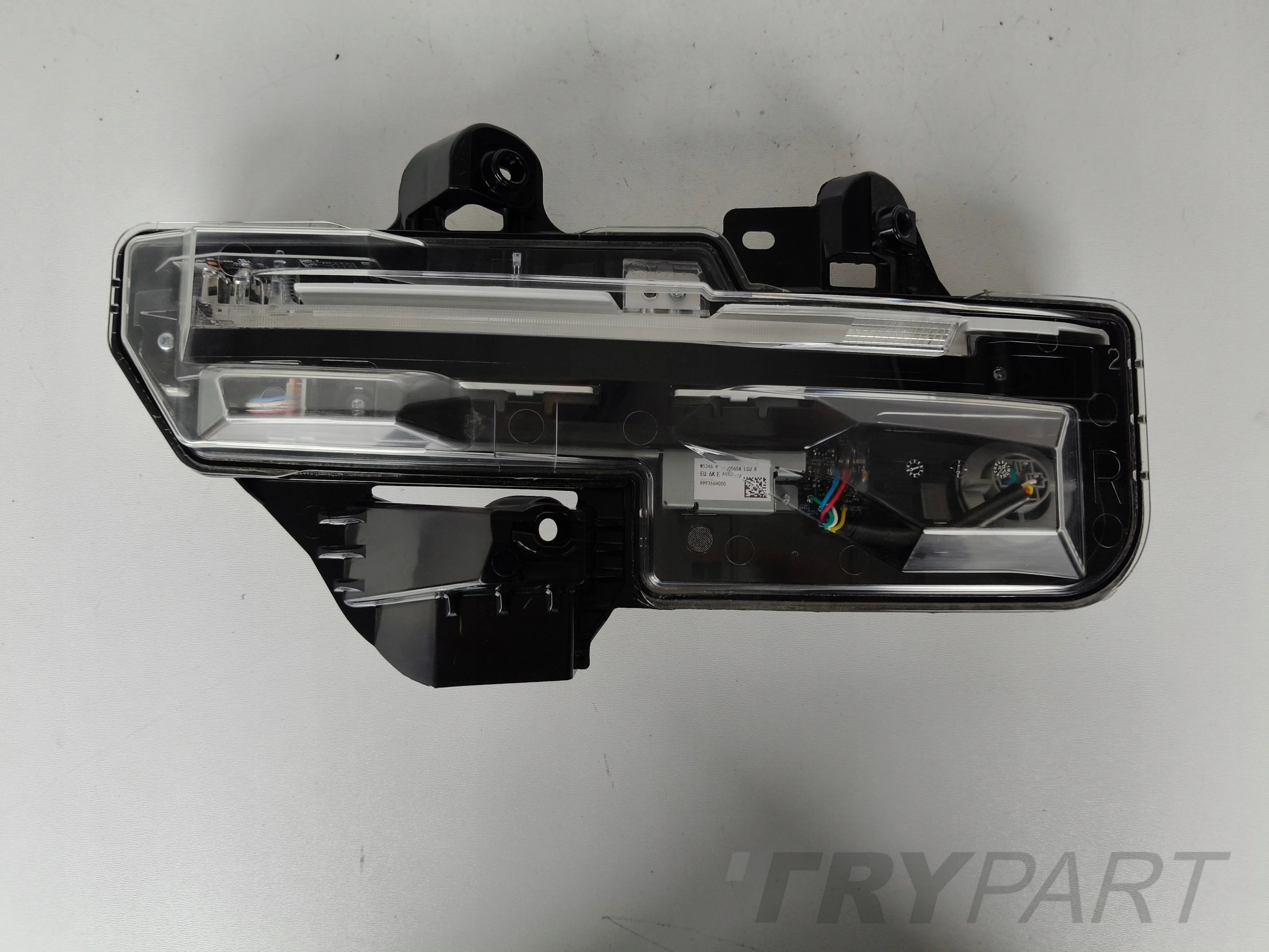 RIGHT LED FOG LIGHT MAZDA CX30 19-
