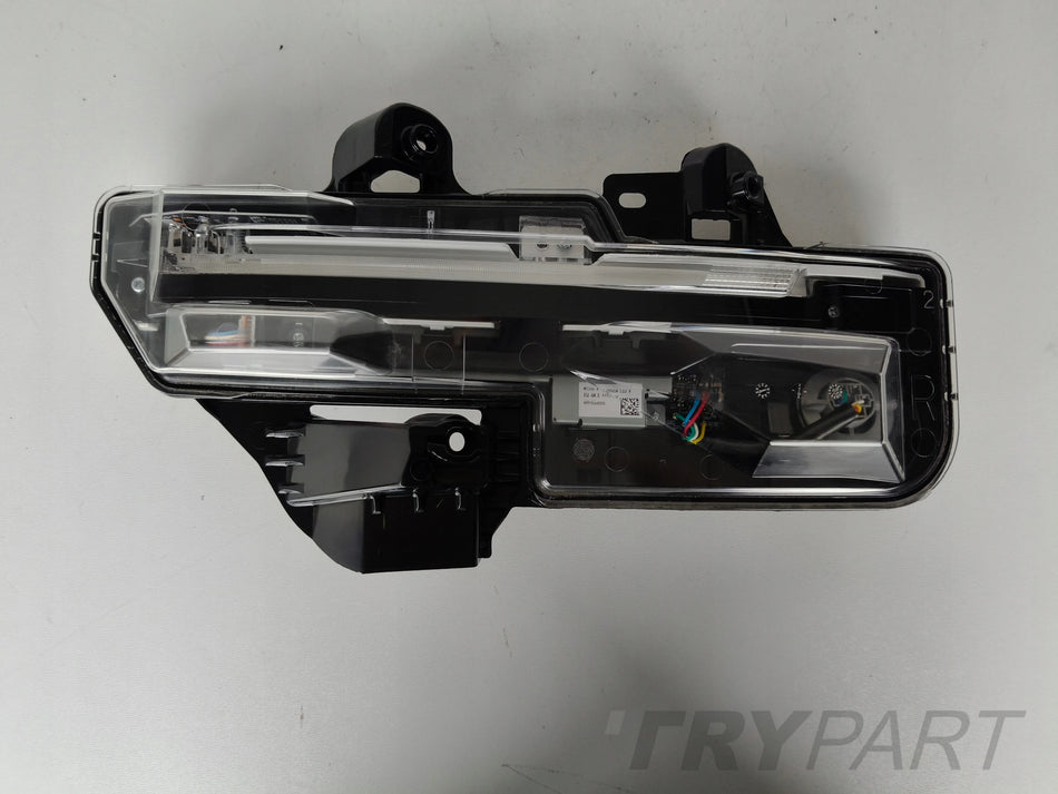 RIGHT LED FOG LIGHT MAZDA CX30 19-