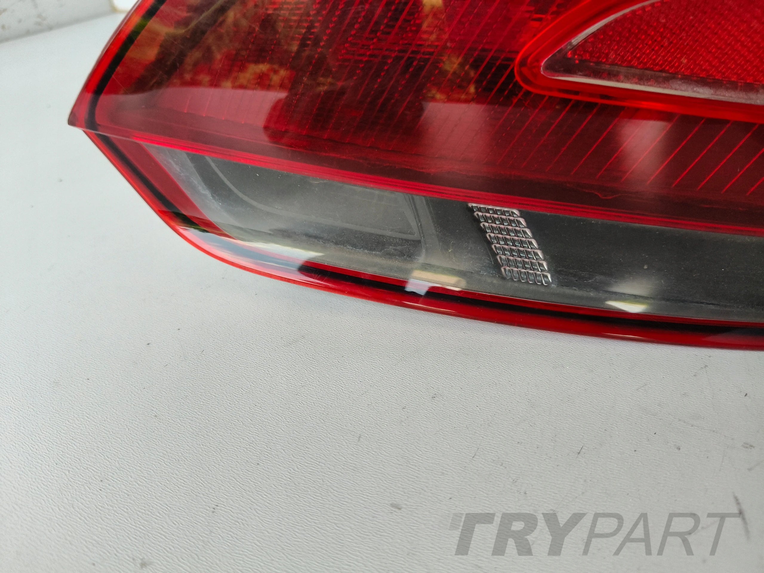 RIGHT REAR LIGHT FOR VW SCIROCCO 1K8 08-