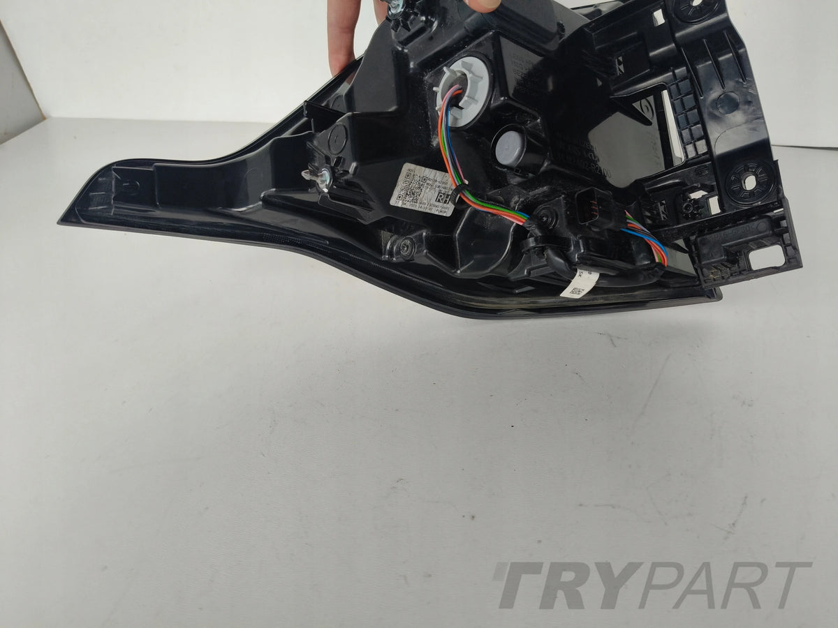 RIGHT REAR TAIL LIGHT KIA SPORTAGE V 20- LED