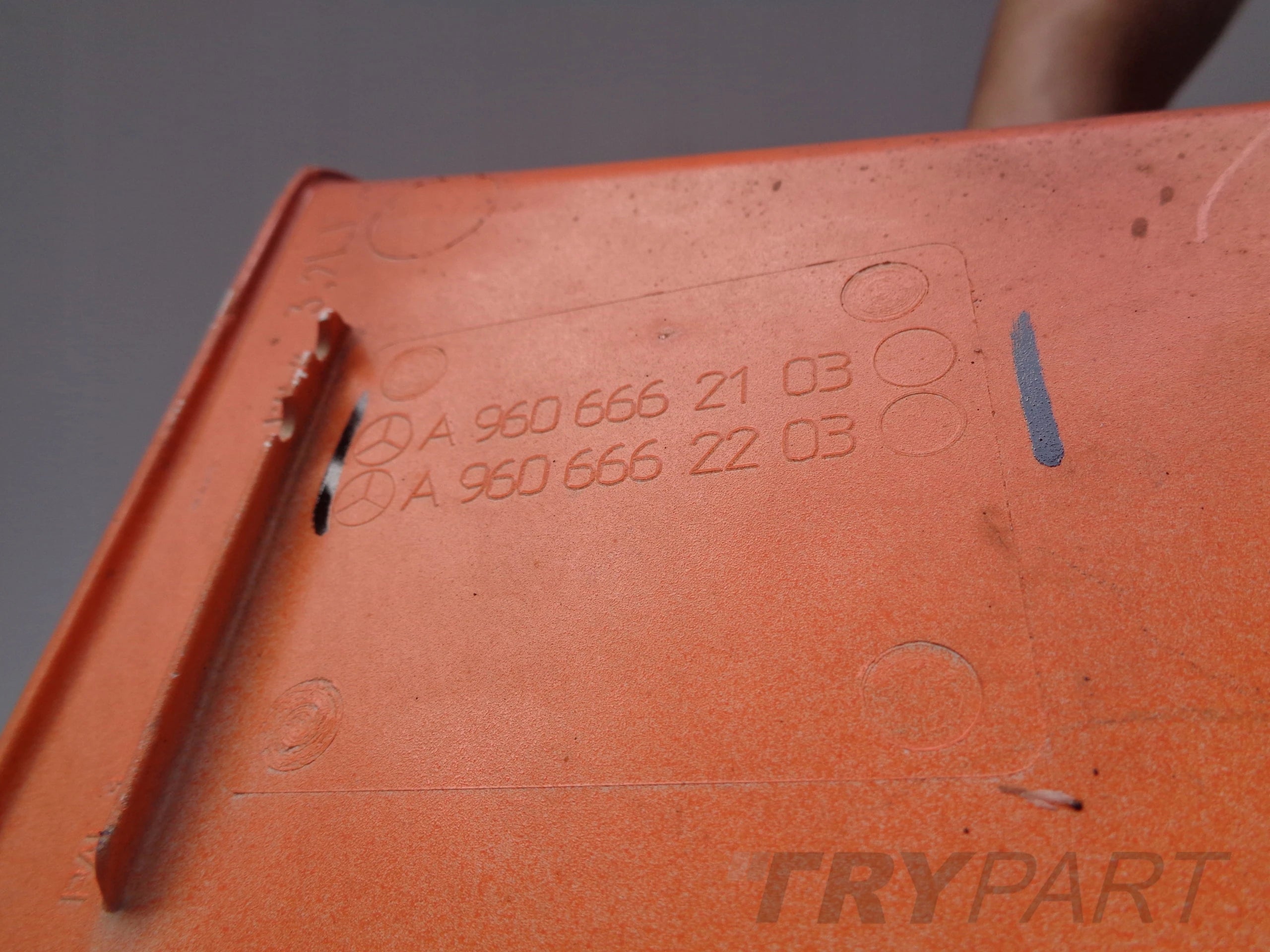RIGHT STEP BOARD STEP PLATE MERCEDES ACTROS MP4 W960
