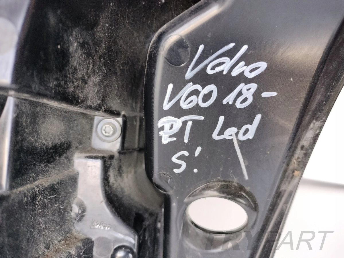RIGHT TAIL LAMP VOLVO V60 18- LED
