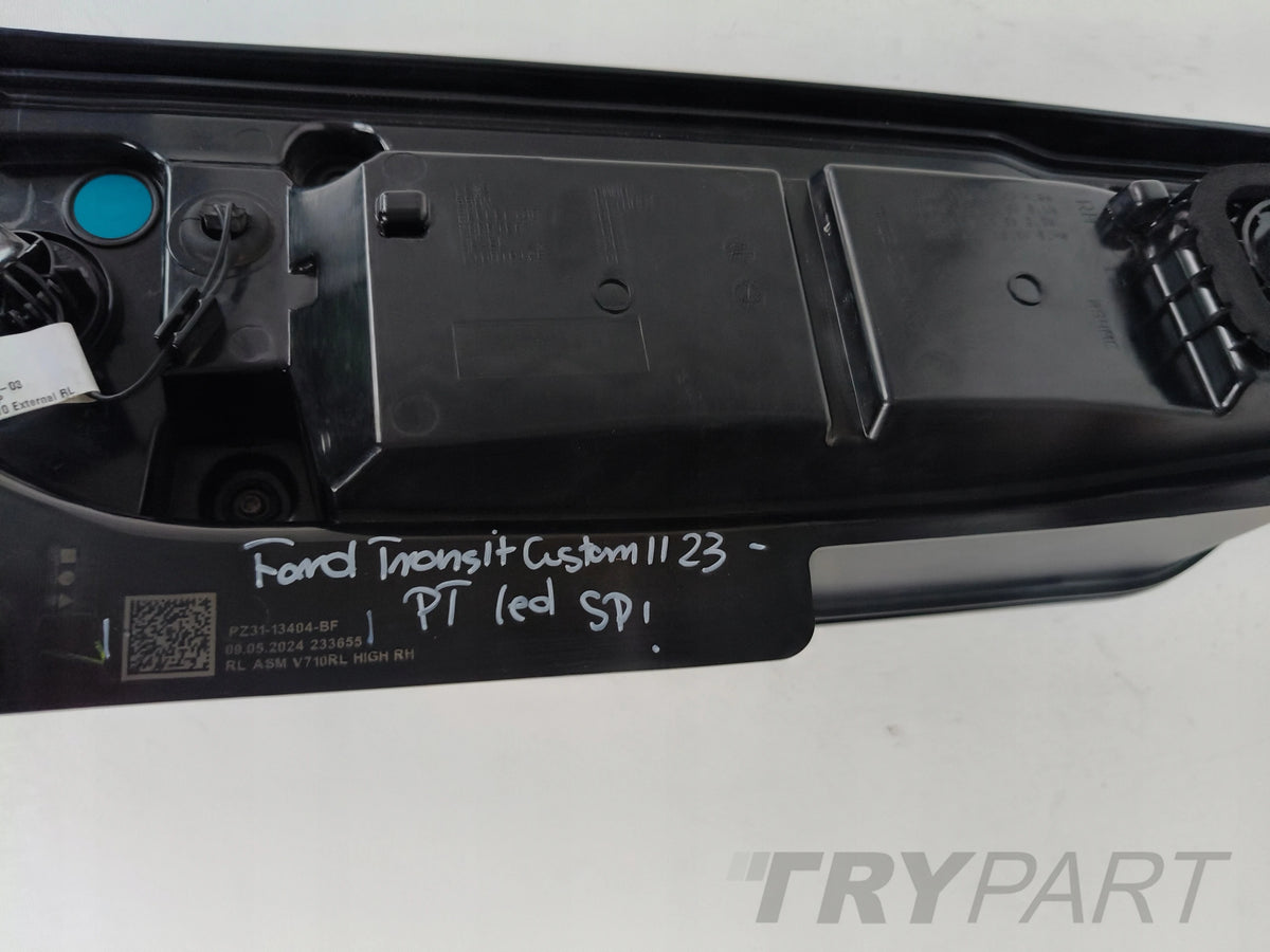 RIGHT TAIL LIGHT FORD TRANSIT CUSTOM II 23- LED