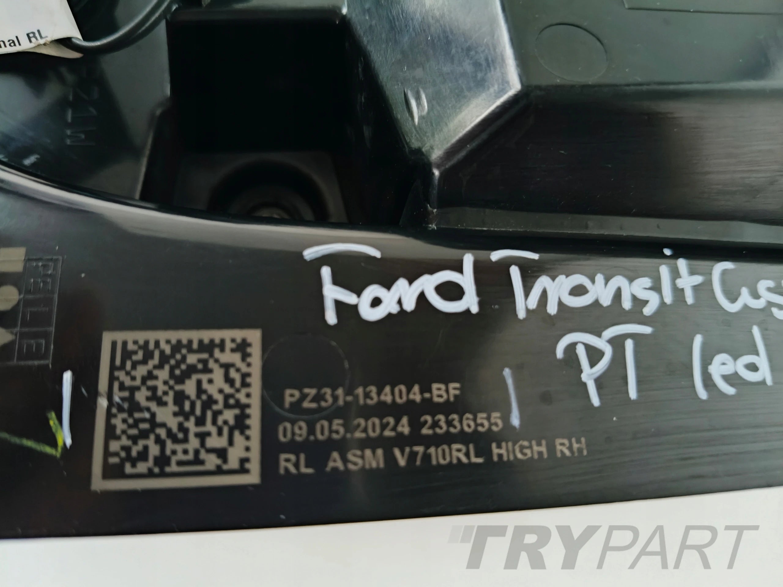 RIGHT TAIL LIGHT FORD TRANSIT CUSTOM II 23- LED