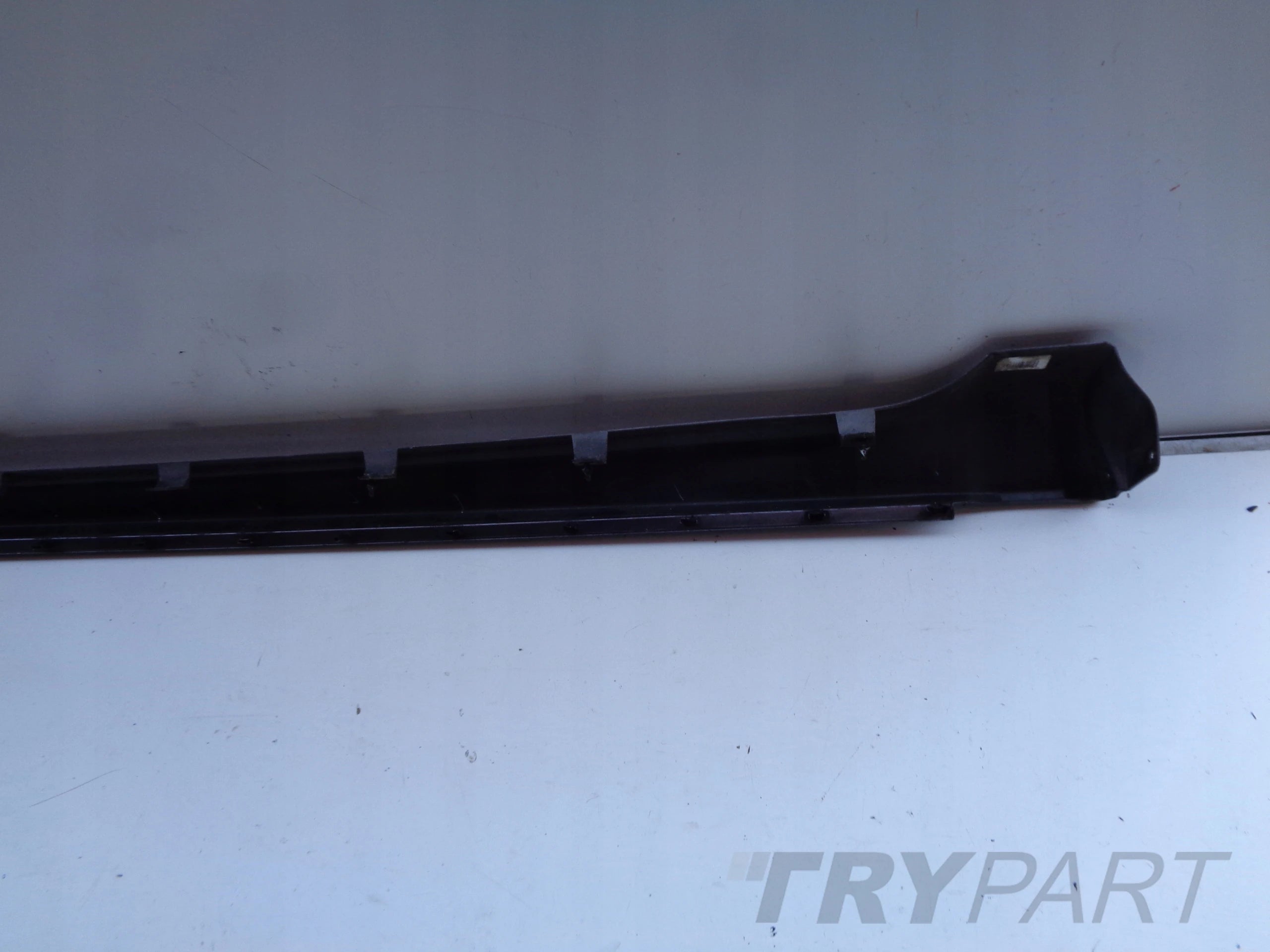 RIGHT THRESHOLD SILL MOLDING JEEP GRAND CHEROKEE 13-
