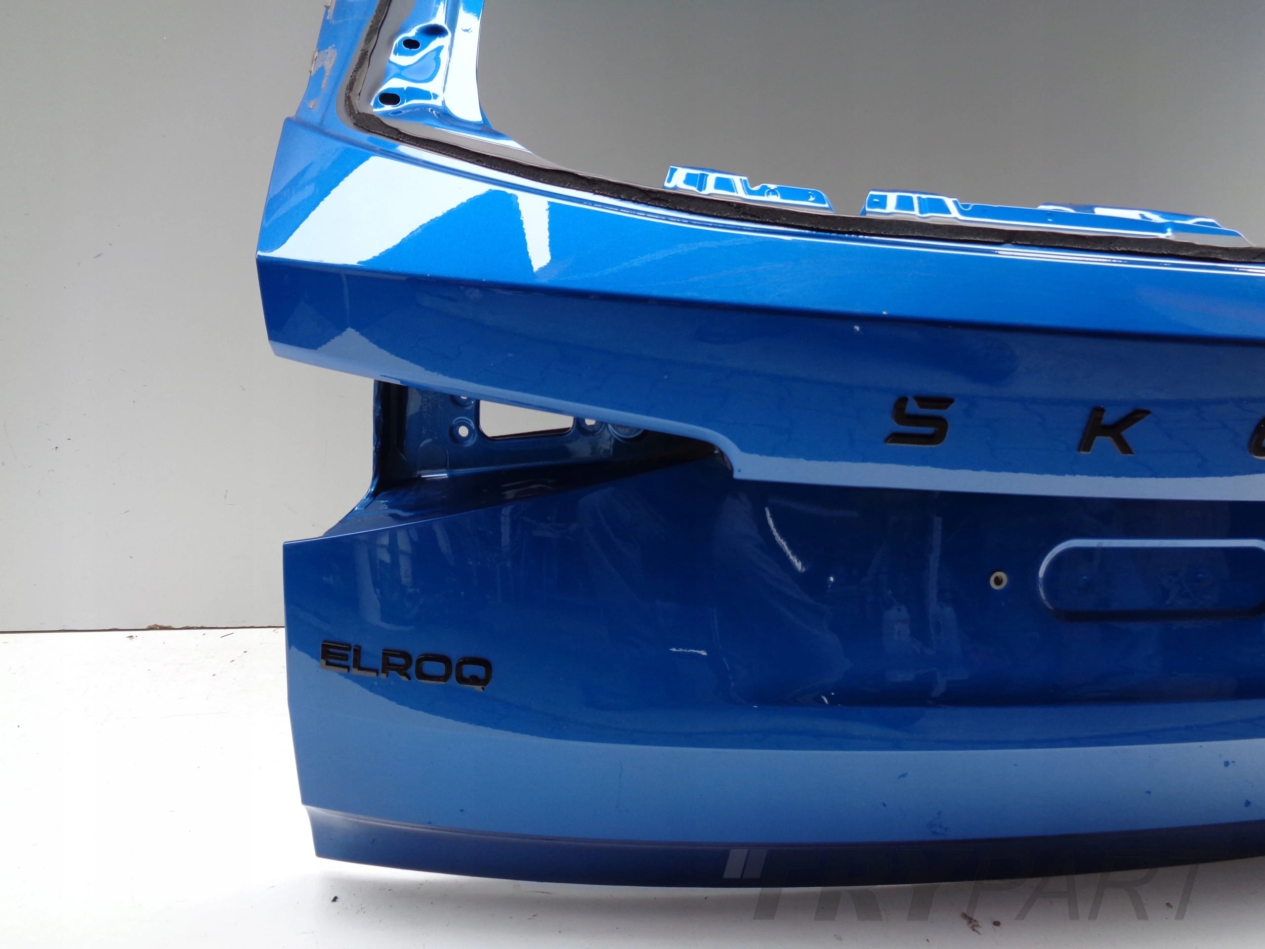 SKODA ELROQ REAR TAILGATE NO. 51334