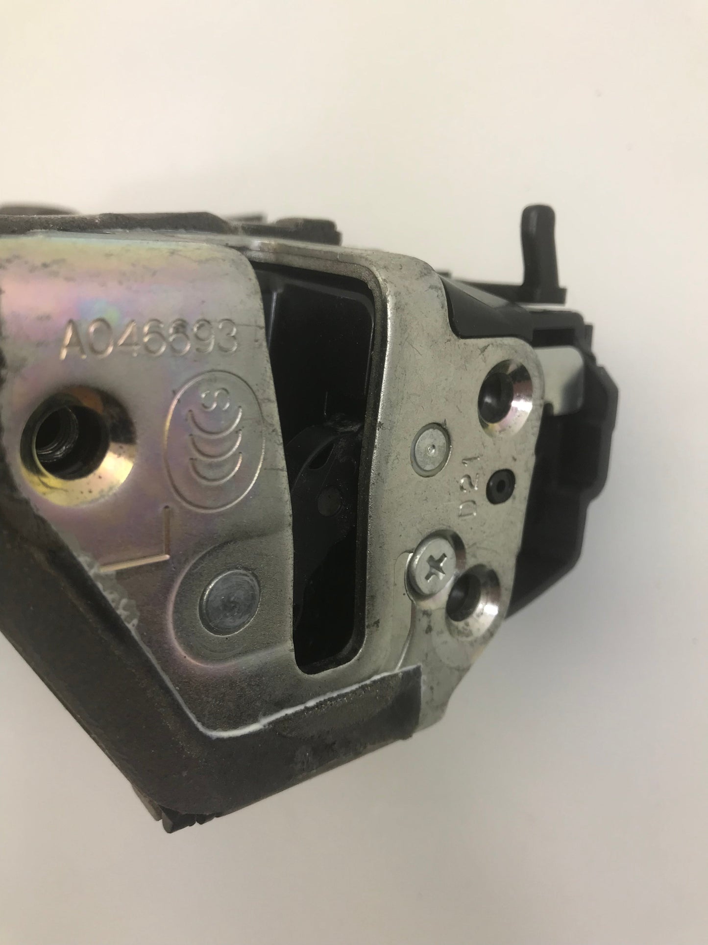 Lexus RX III 2008-2015 Door Lock Left Side Rear, Back A046693