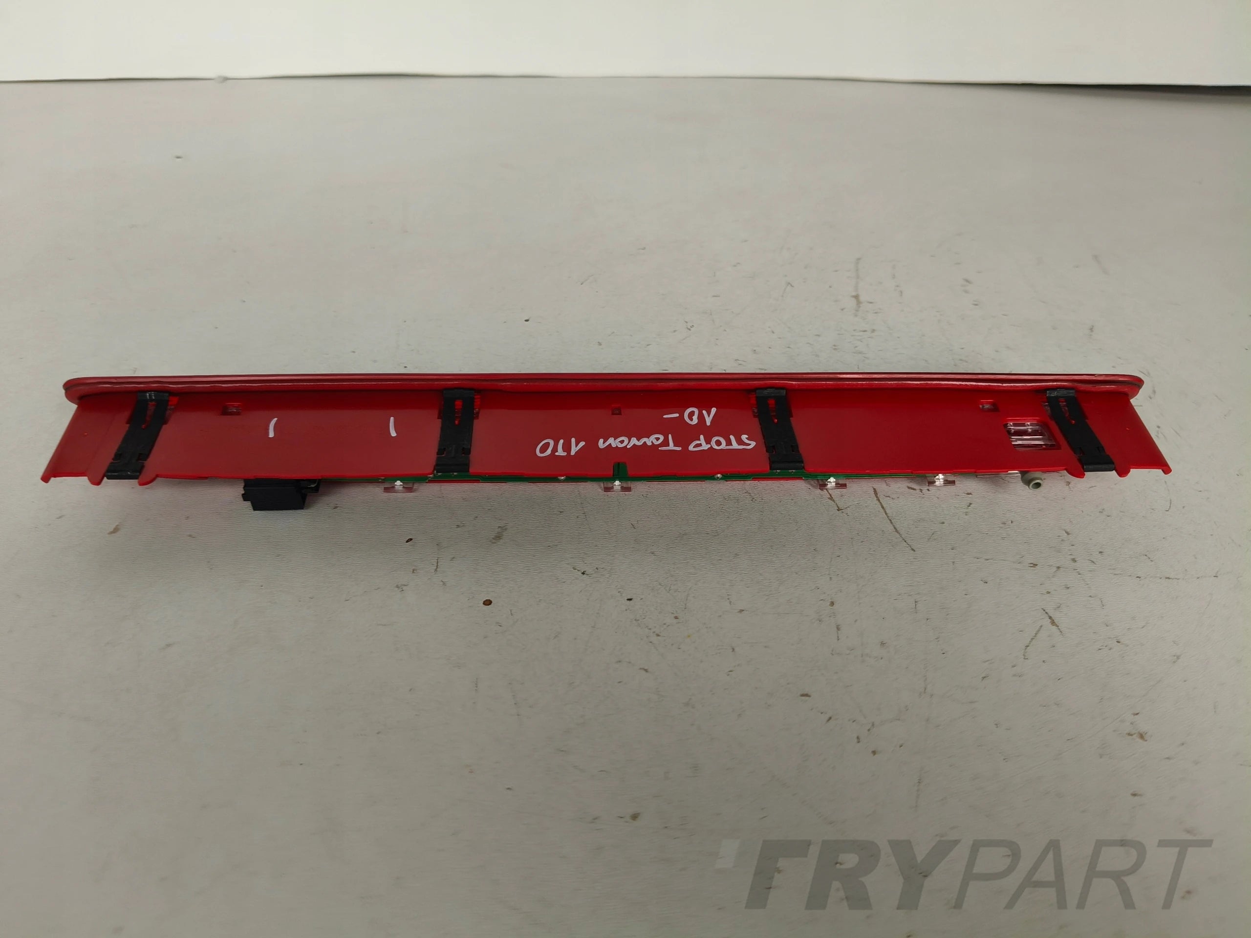 THIRD BRAKE LIGHT VW TOURAN 1T 1T0 10- LED