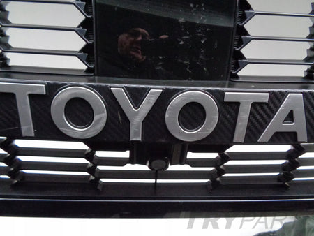 TOYOTA HILUX 20- LIFT GR SPORT RADIATOR GRILLE