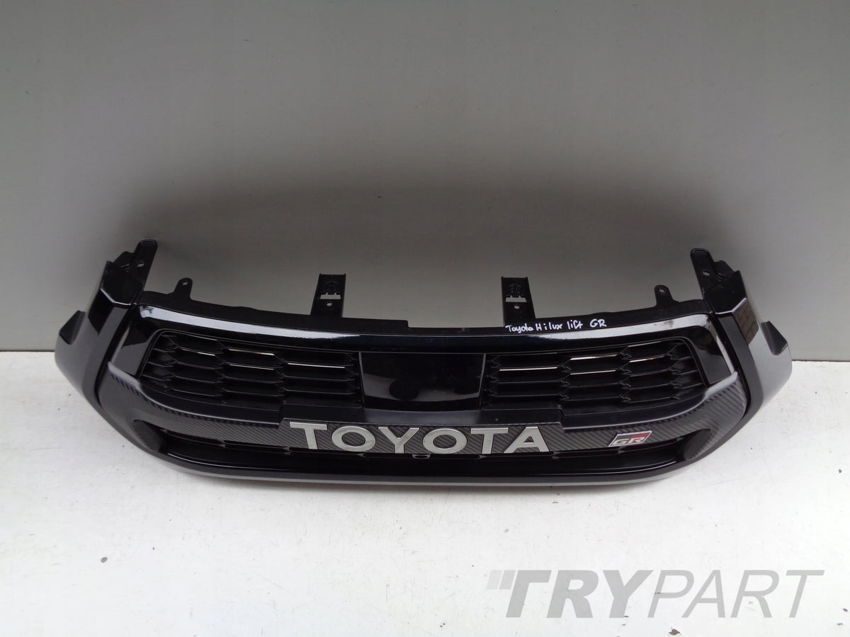 TOYOTA HILUX 20- LIFT GR SPORT RADIATOR GRILLE