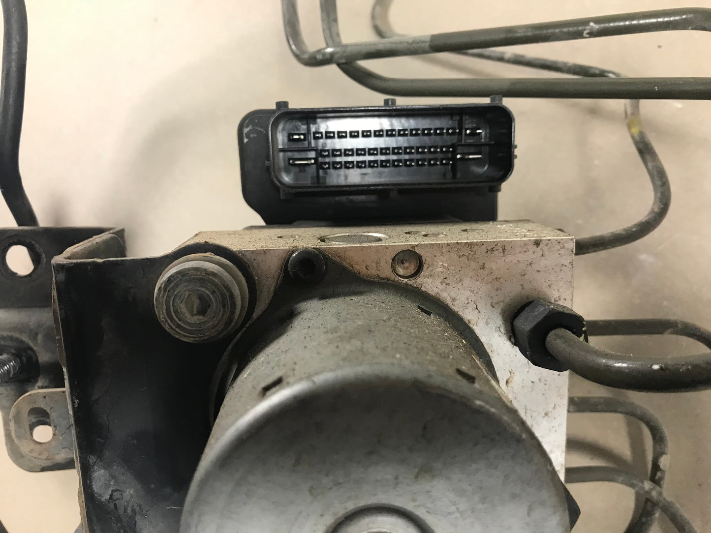 KIA RIO III 2012-2016 1.4 CRDI Diesel ABS Pump AA11281D, BE6003G901, G9GGAE1C1111512