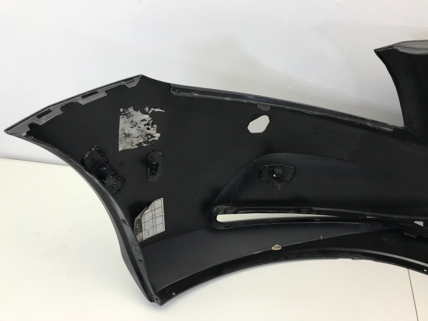 Volvo V40 2012-2019 Front Bumper Used OEM: 31283732, BP8BB