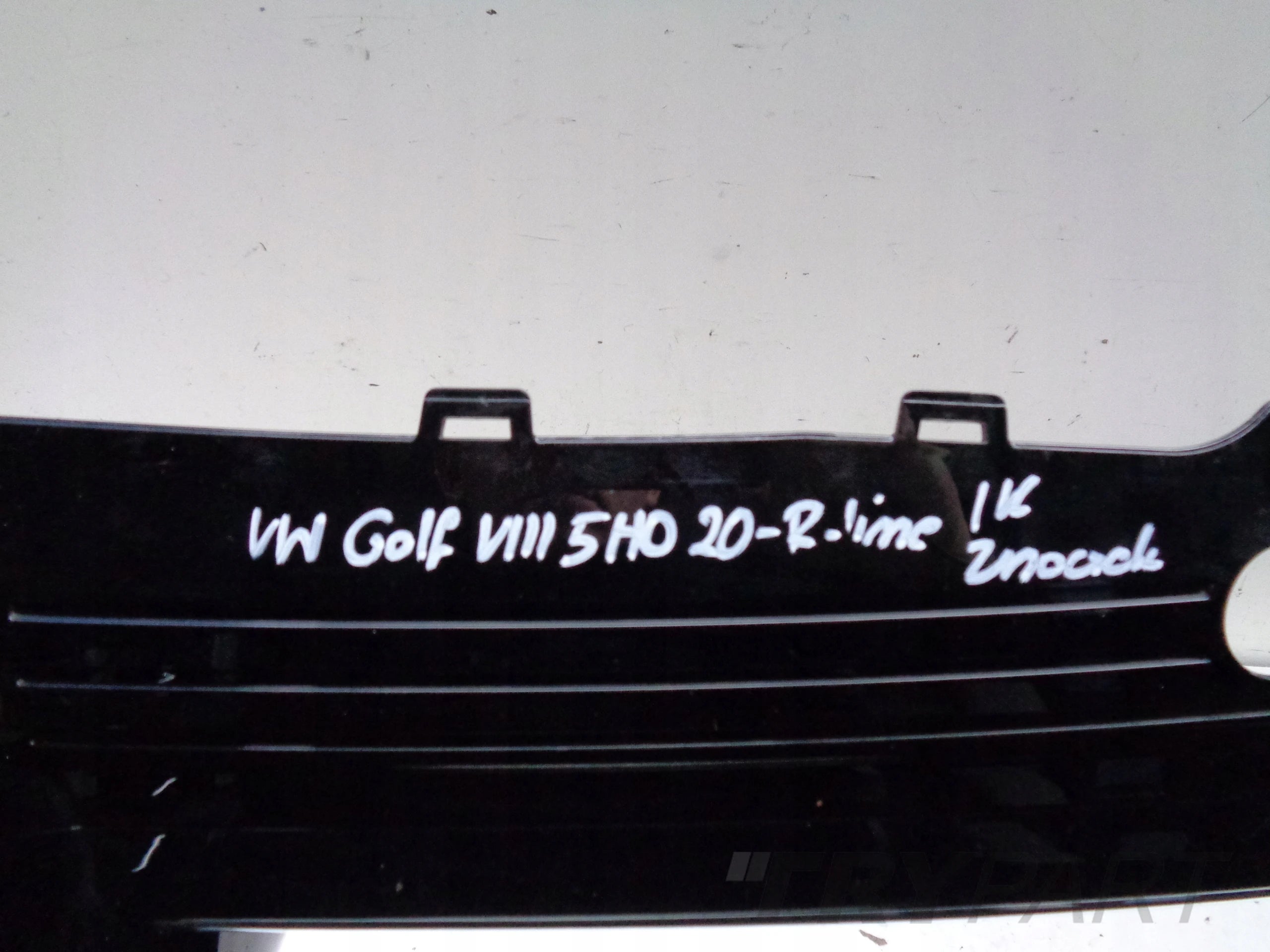 VW GOLF VIII 8 5H 5H0 20- R-LINE RADIATOR GRILLE