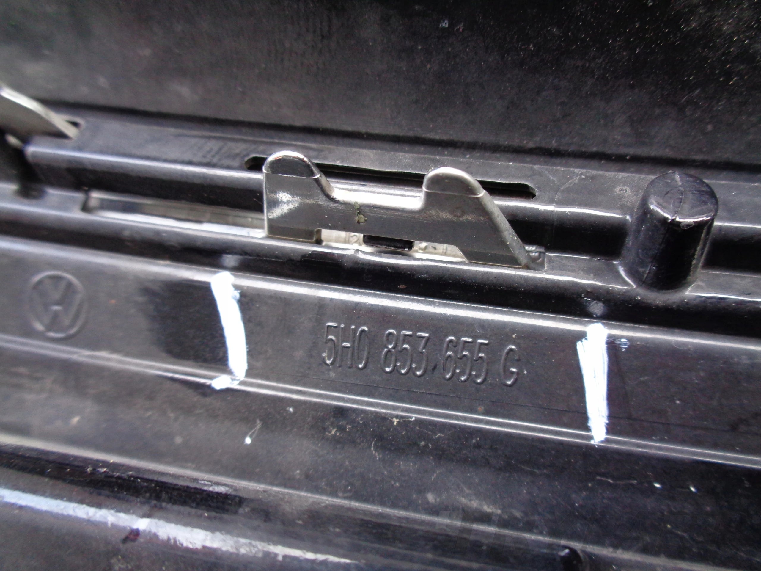 VW GOLF VIII 8 5H 5H0 20- R-LINE RADIATOR GRILLE