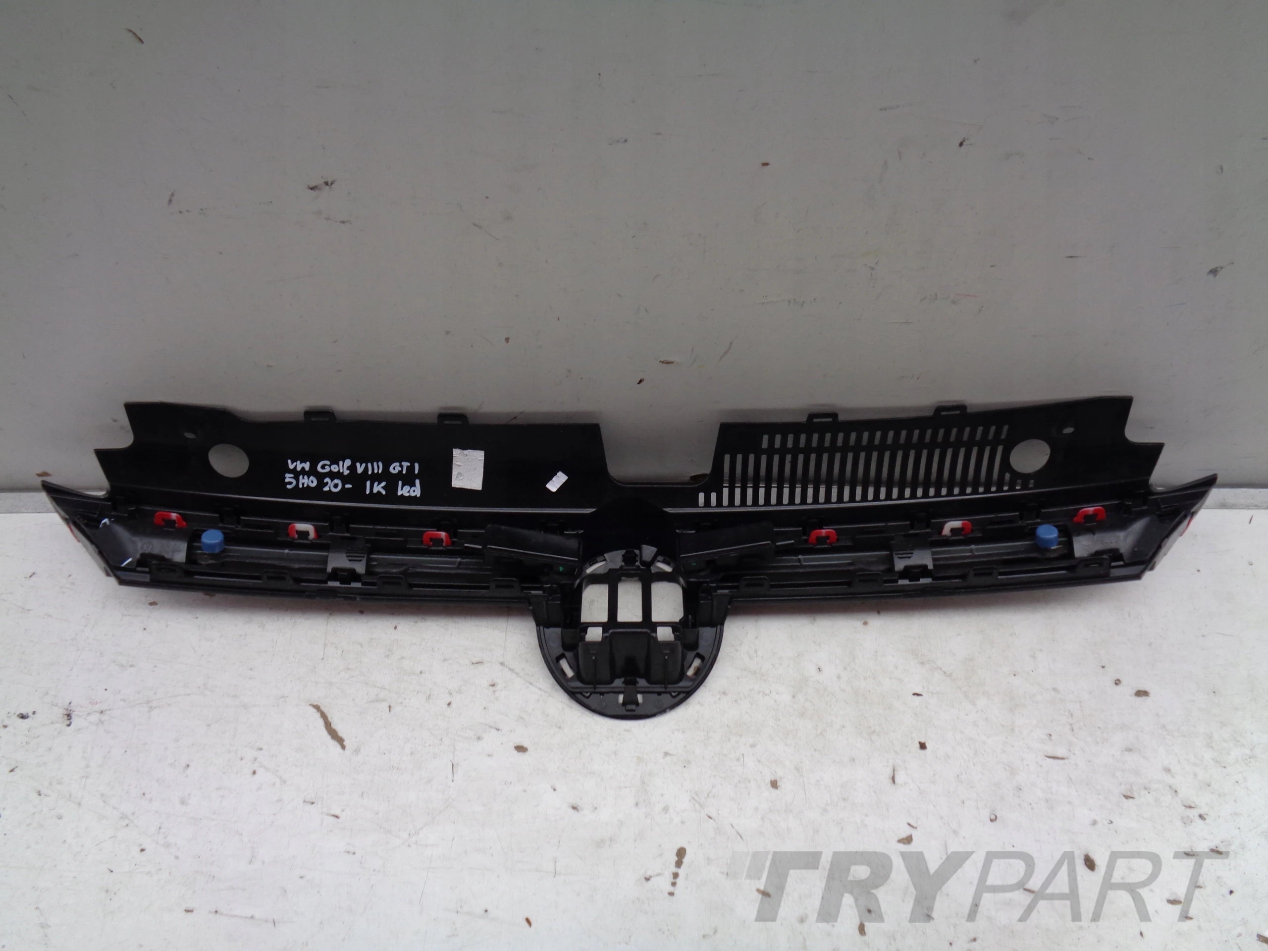 VW GOLF VIII 8 GTI 5H 5H0 20- LED Grille Trim