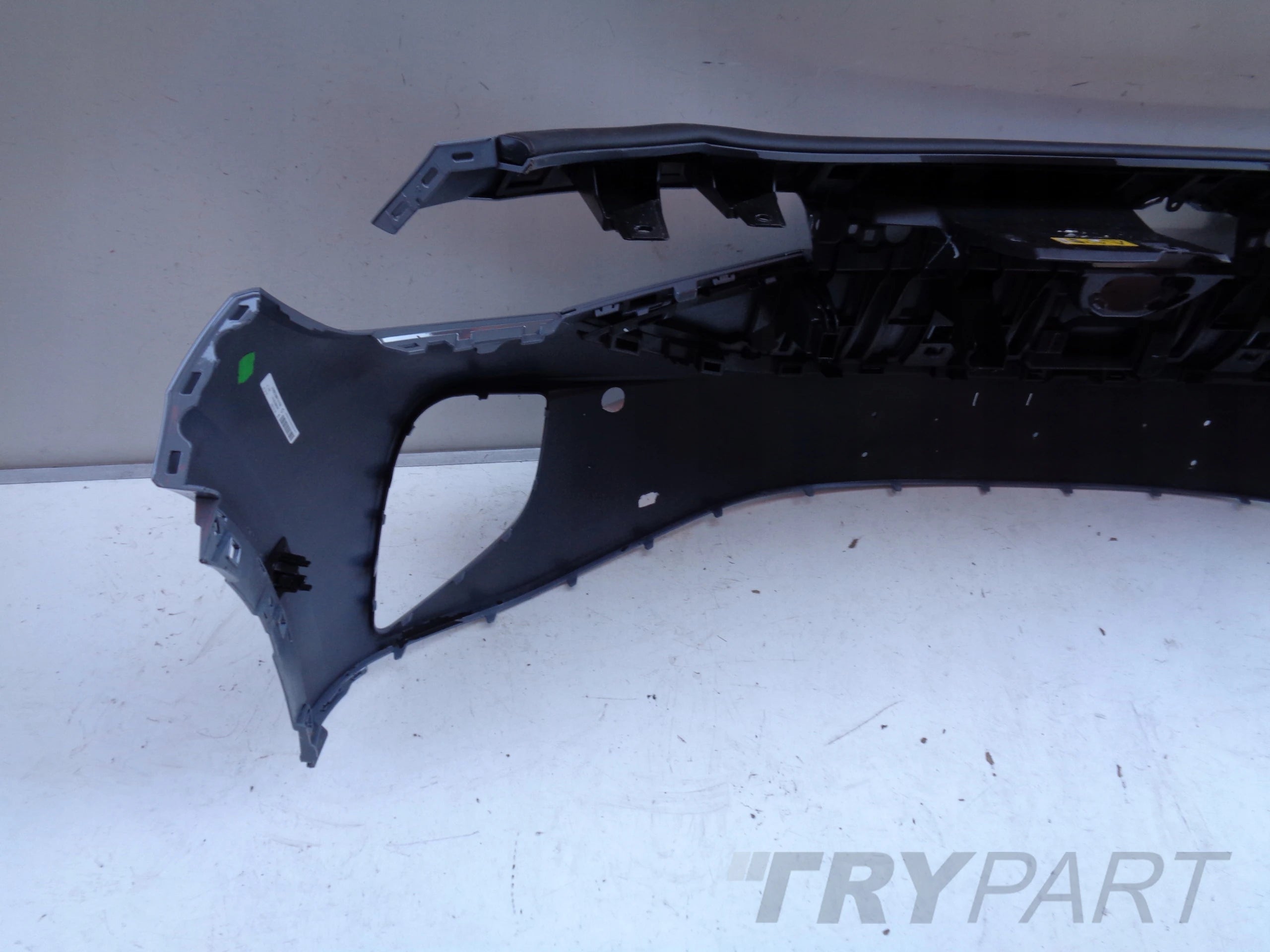 VW ID4 11A 21- FRONT BUMPER NO. 36730