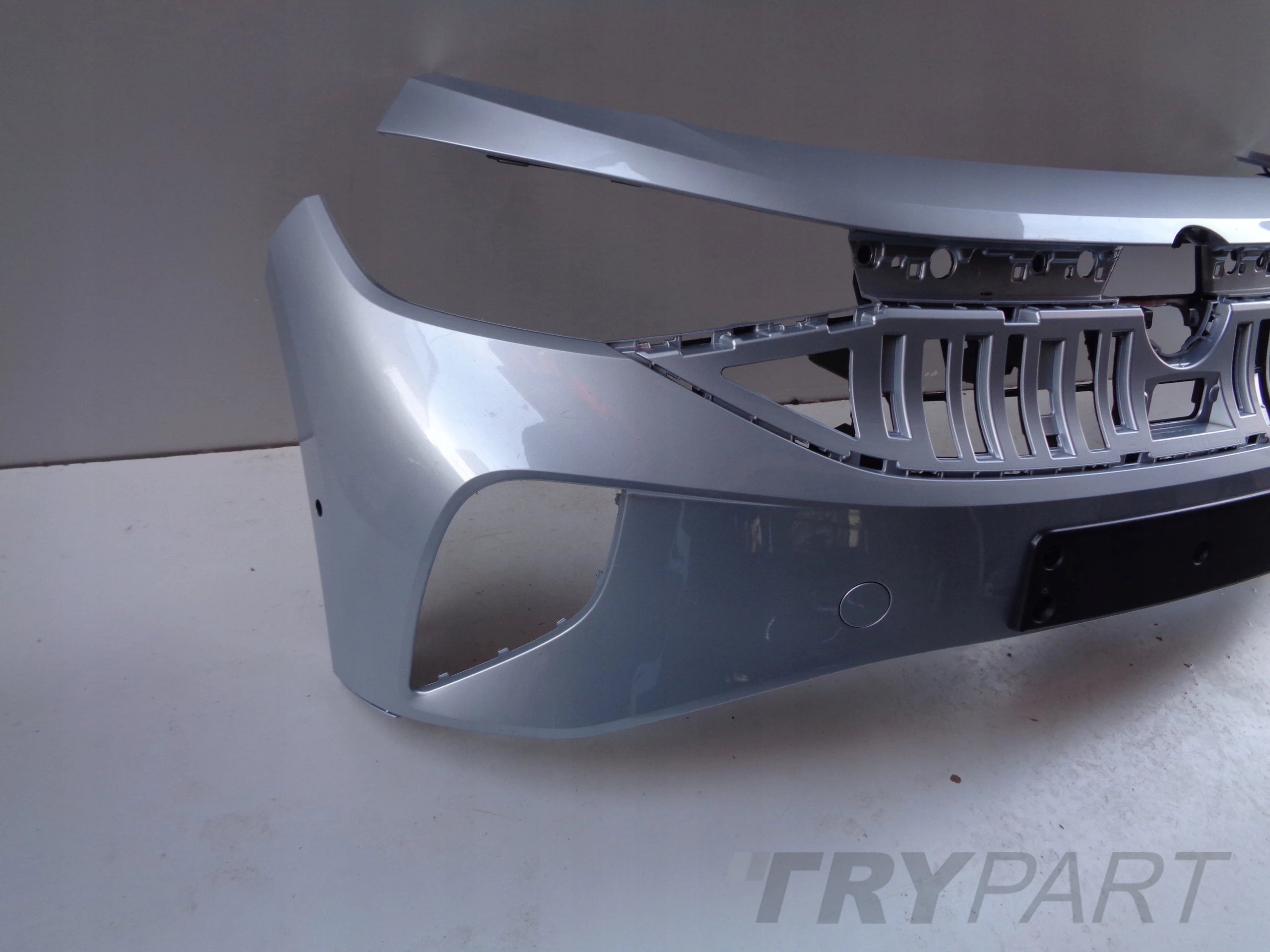 VW ID4 11A 21- FRONT BUMPER NO. 50620