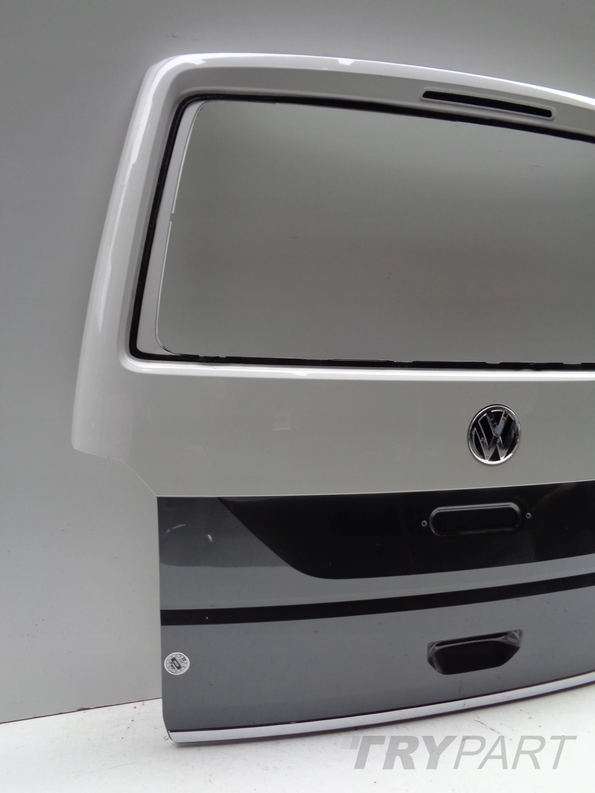 VW T6 7E 7E0 15- MULTIVAN TAILGATE NO. 51473
