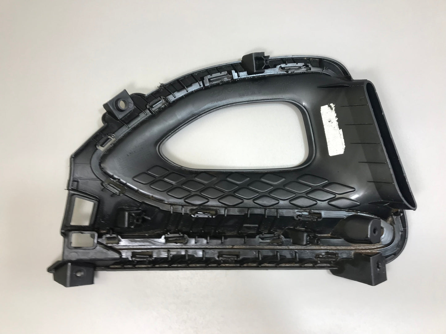 Hyundai I20 II 2018-2020 Front Bumper Foglight Grille Right Side Used OEM: 86564C8AC0