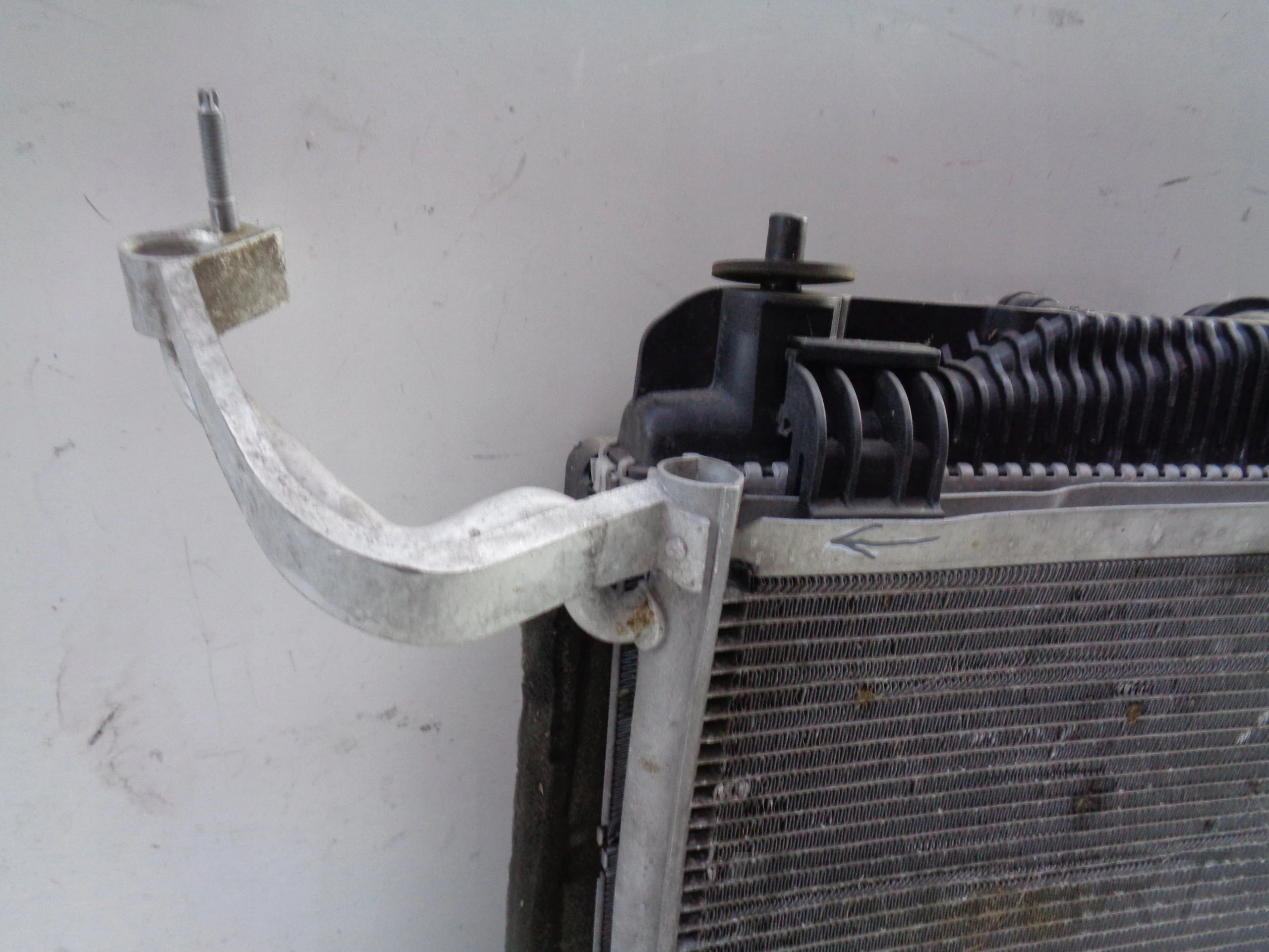WATER RADIATOR A/C FAN FORD FIESTA MK8 17- ECOSPORT PUMA 19- 1.0 PETROL