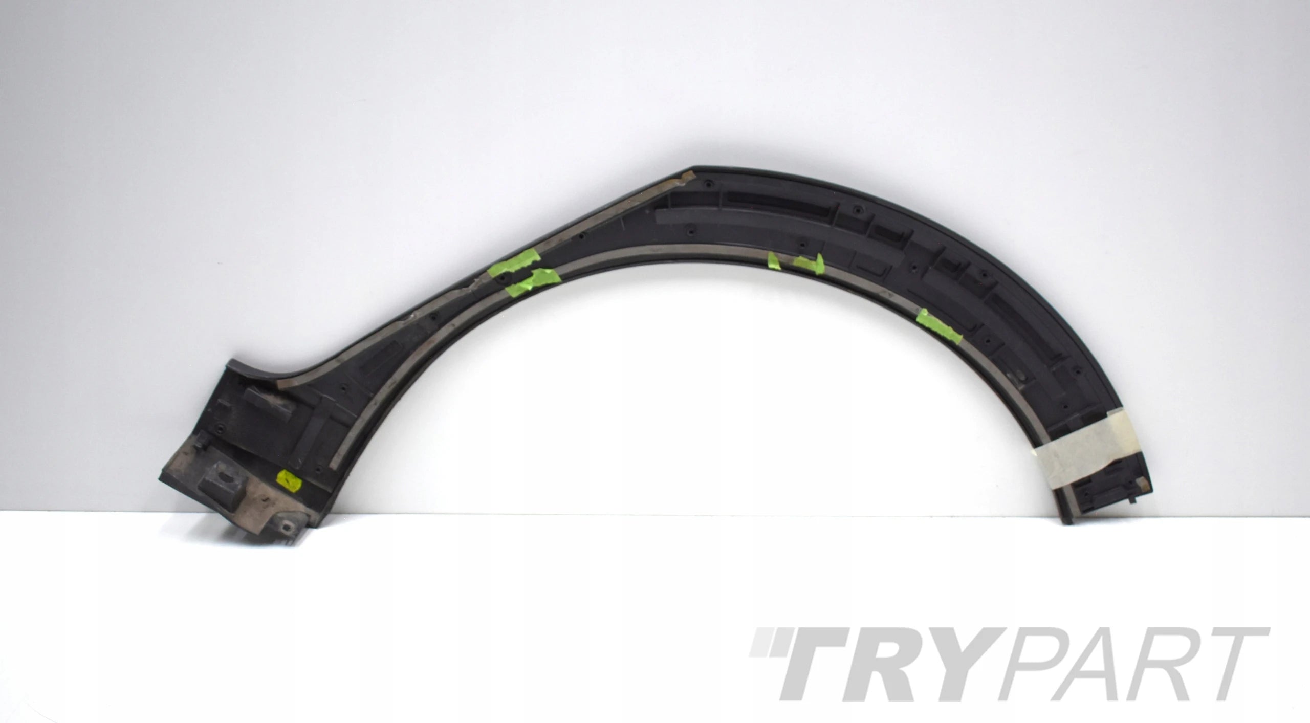 VW TAIGO 2G7 RIGHT REAR FENDER TRIM ORG